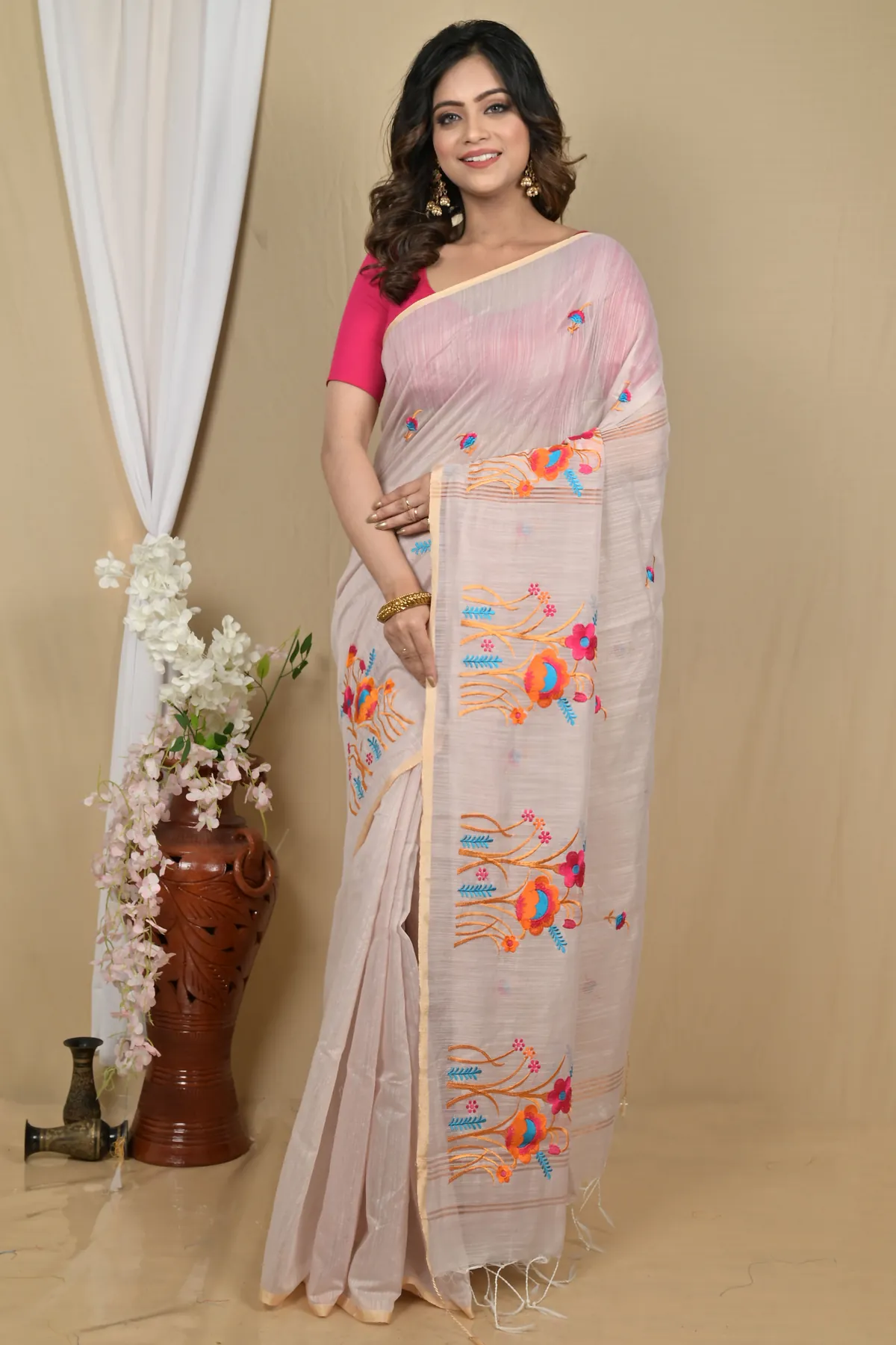 DipDiya Blended Cotton Smoke Grey Himika Bengali Heritage Embroidery Handloom sarees