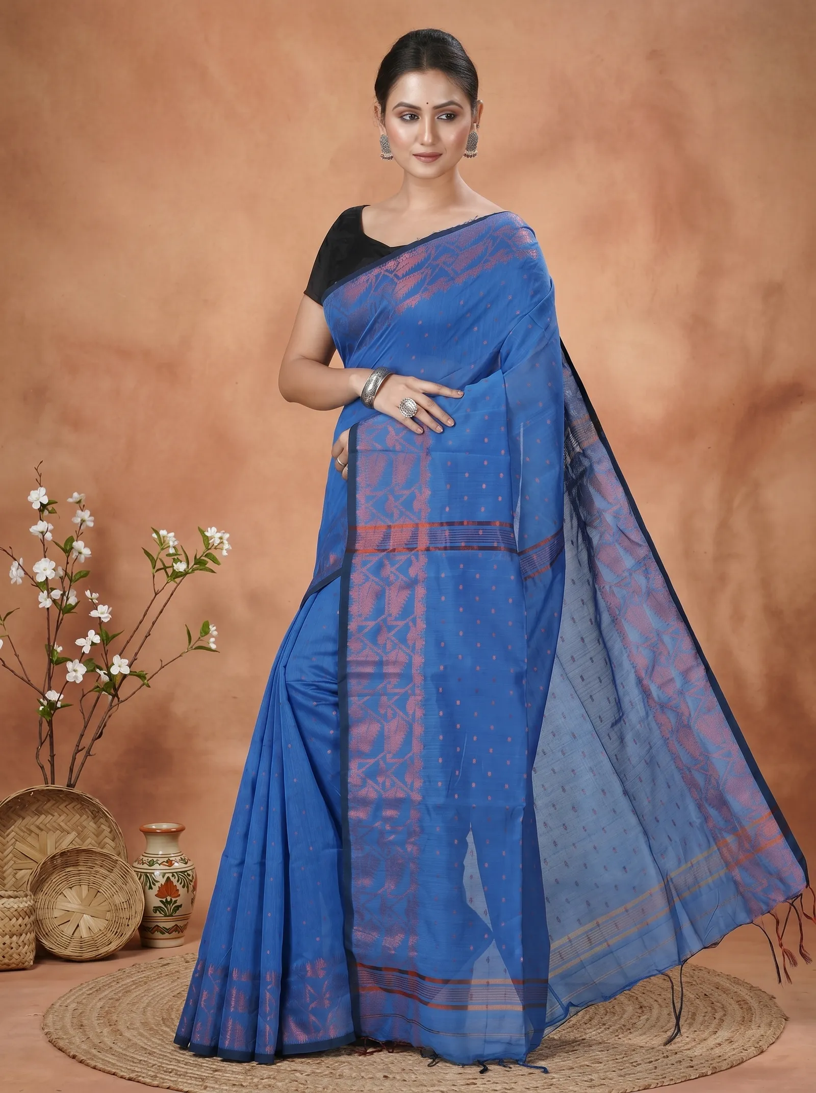 DipDiya Blended Cotton  Traditional Bengali Blue Artisan Crafted Temo Handloom Saree