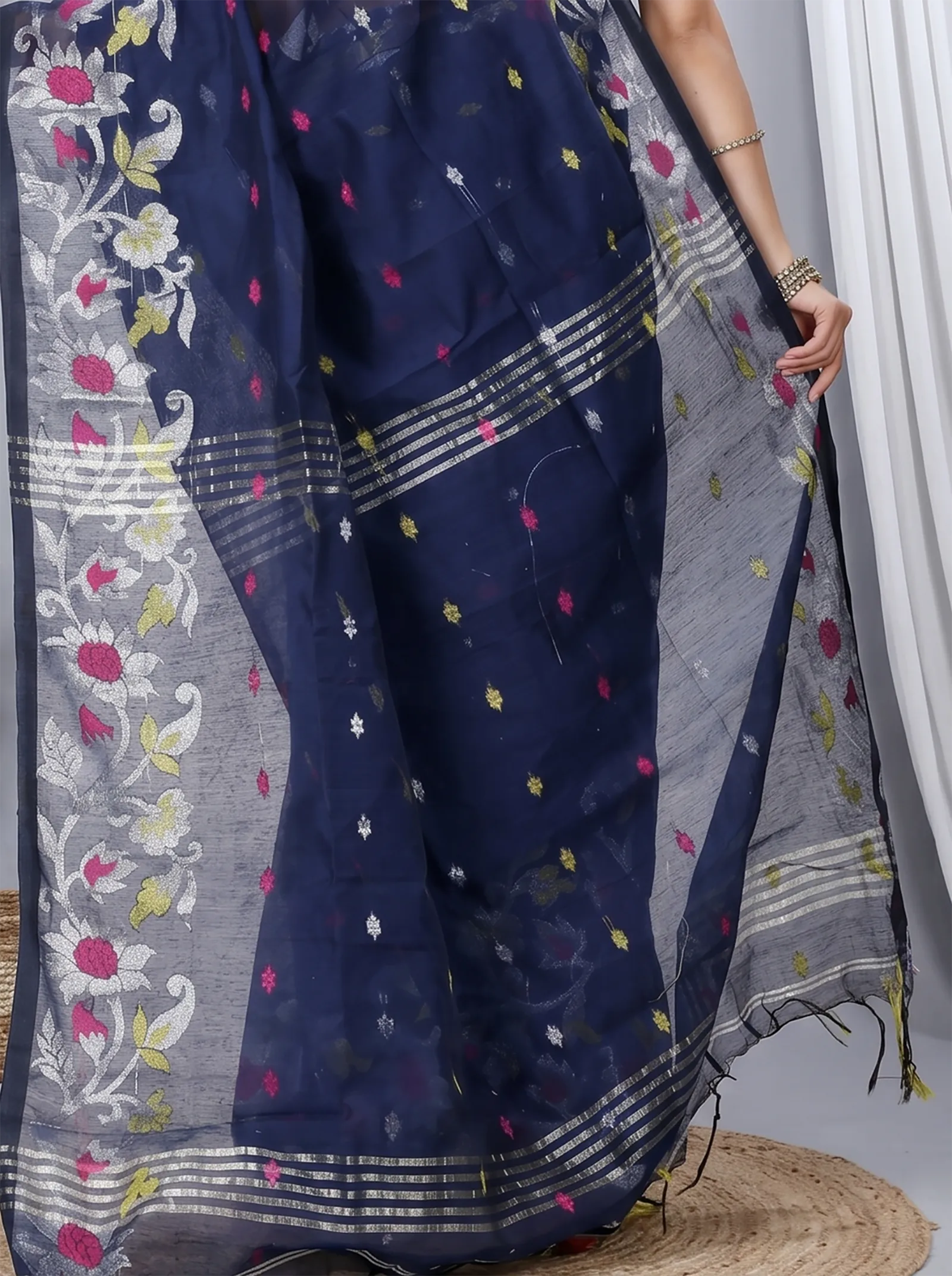 DipDiya Blended Cotton  Traditional Bengali Dark Blue Artisan Crafted Nisa Handloom Saree