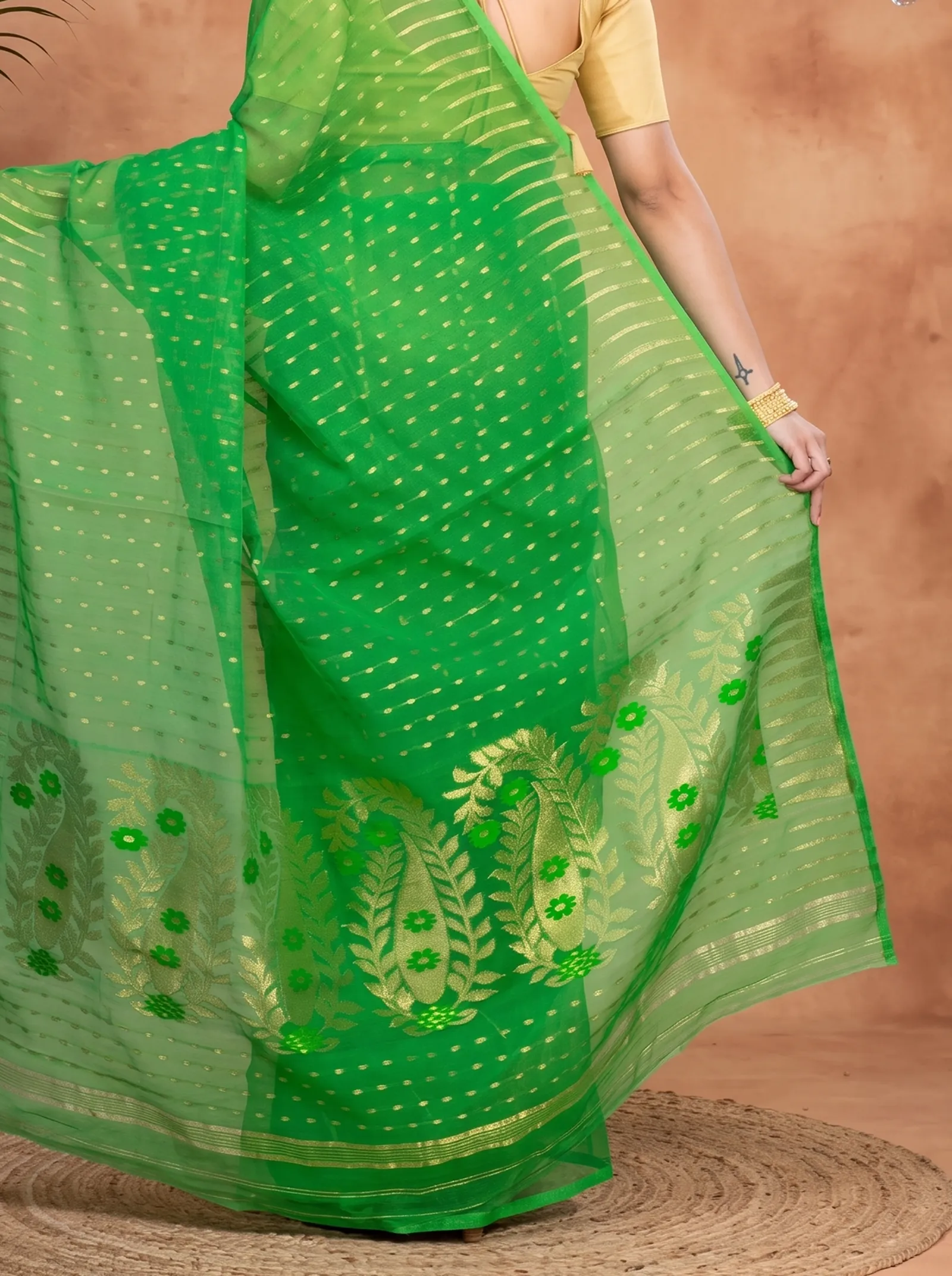 DipDiya Blended Cotton  Traditional Bengali Green Artisan Crafted HALF JAMDINE Jamdani Saree