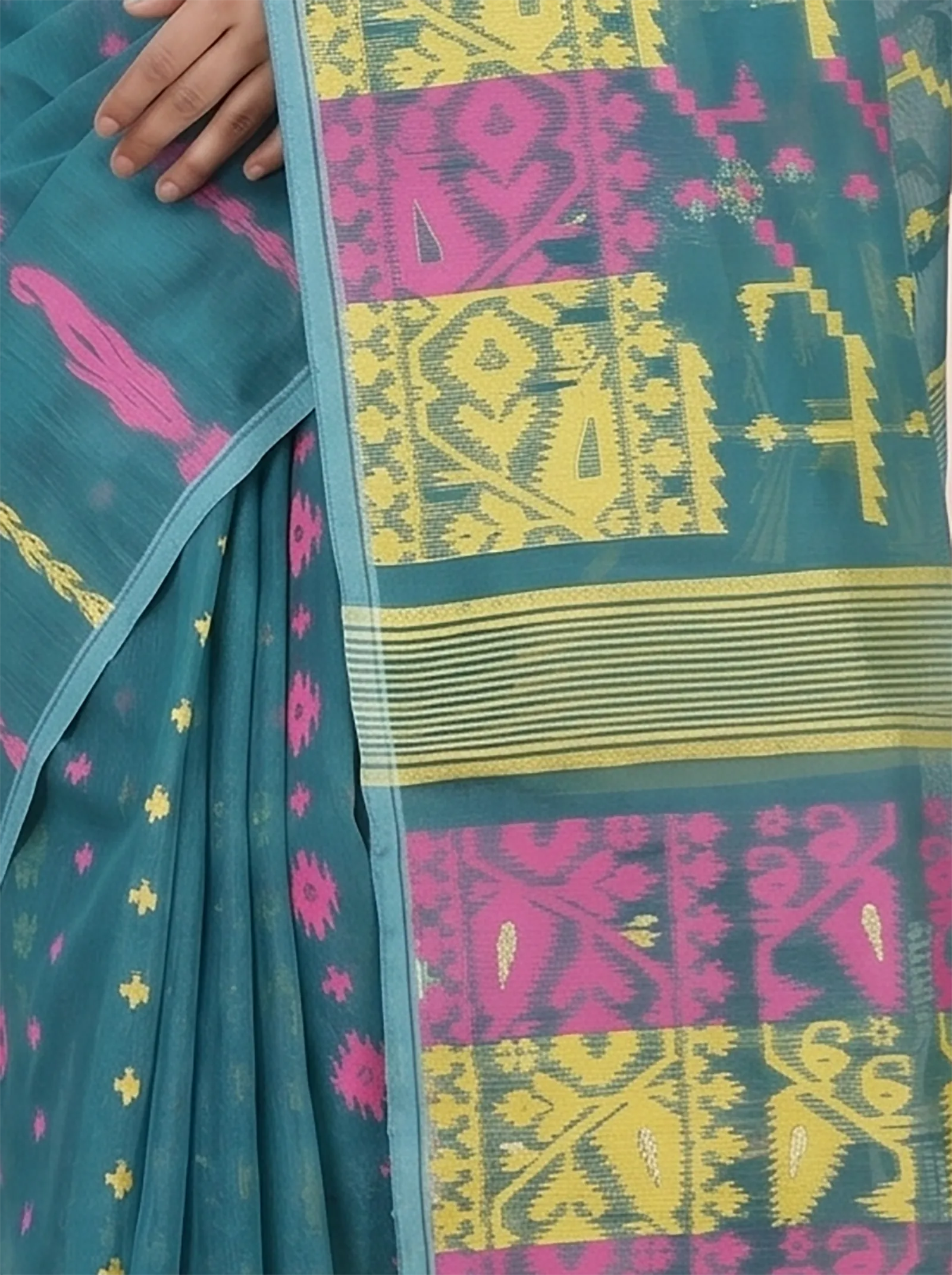 DipDiya Blended Cotton  Traditional Bengali Green Artisan Crafted Jaya Jamdani Saree