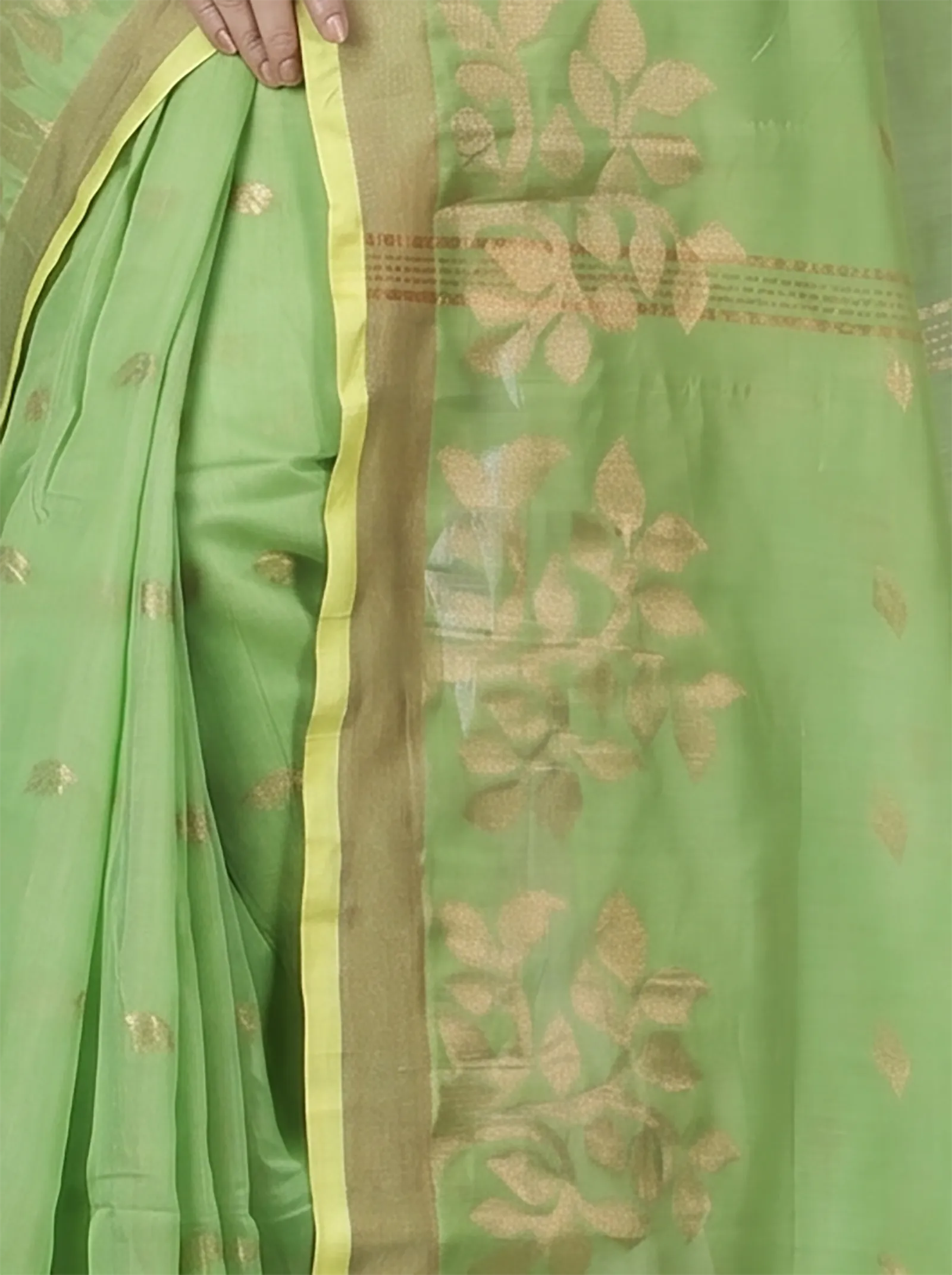 DipDiya Blended Cotton  Traditional Bengali Green Artisan Crafted Tina Handloom Saree