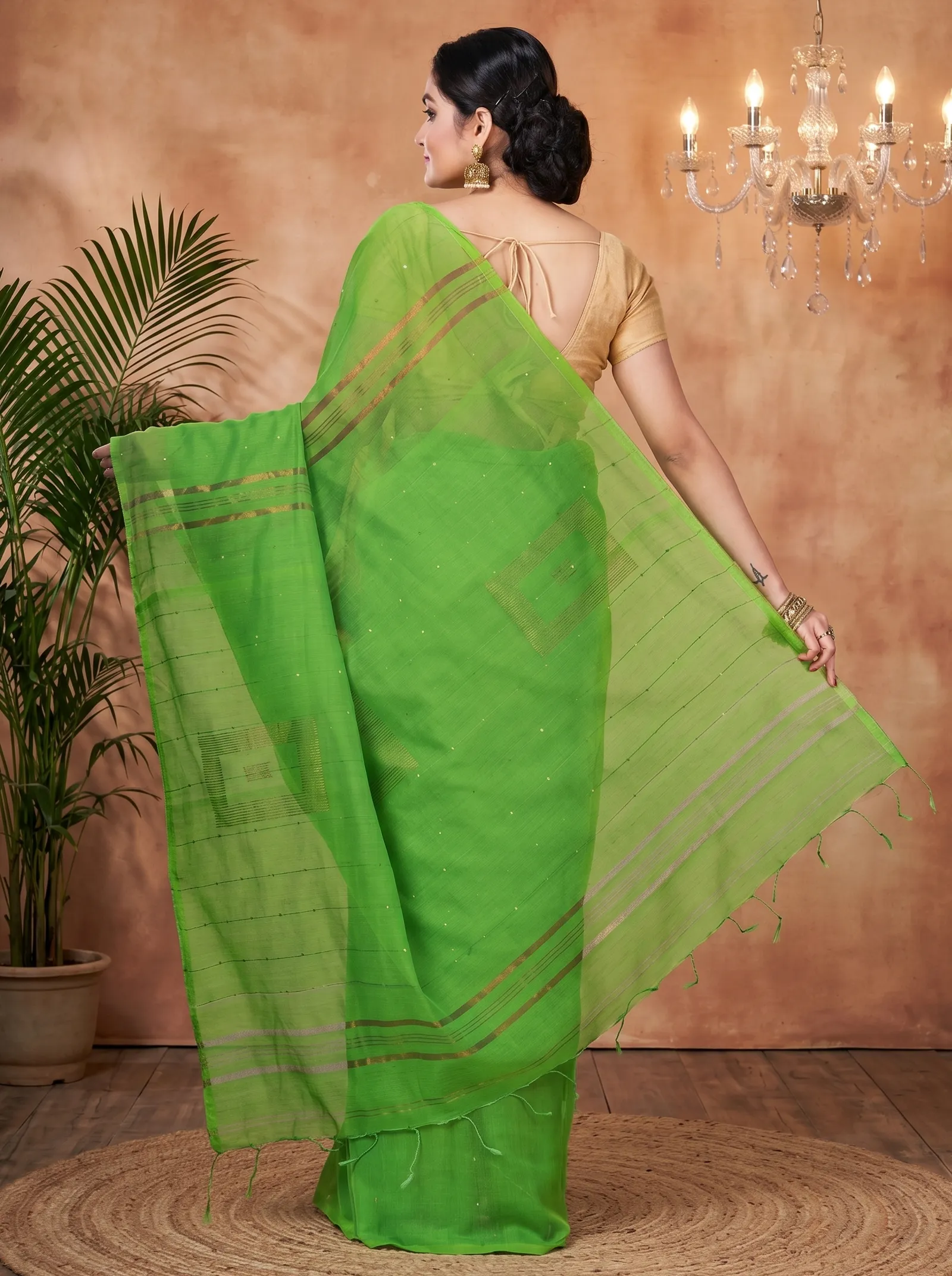 DipDiya Blended Cotton  Traditional Bengali Light Green Artisan Crafted Sequence Handloom Saree
