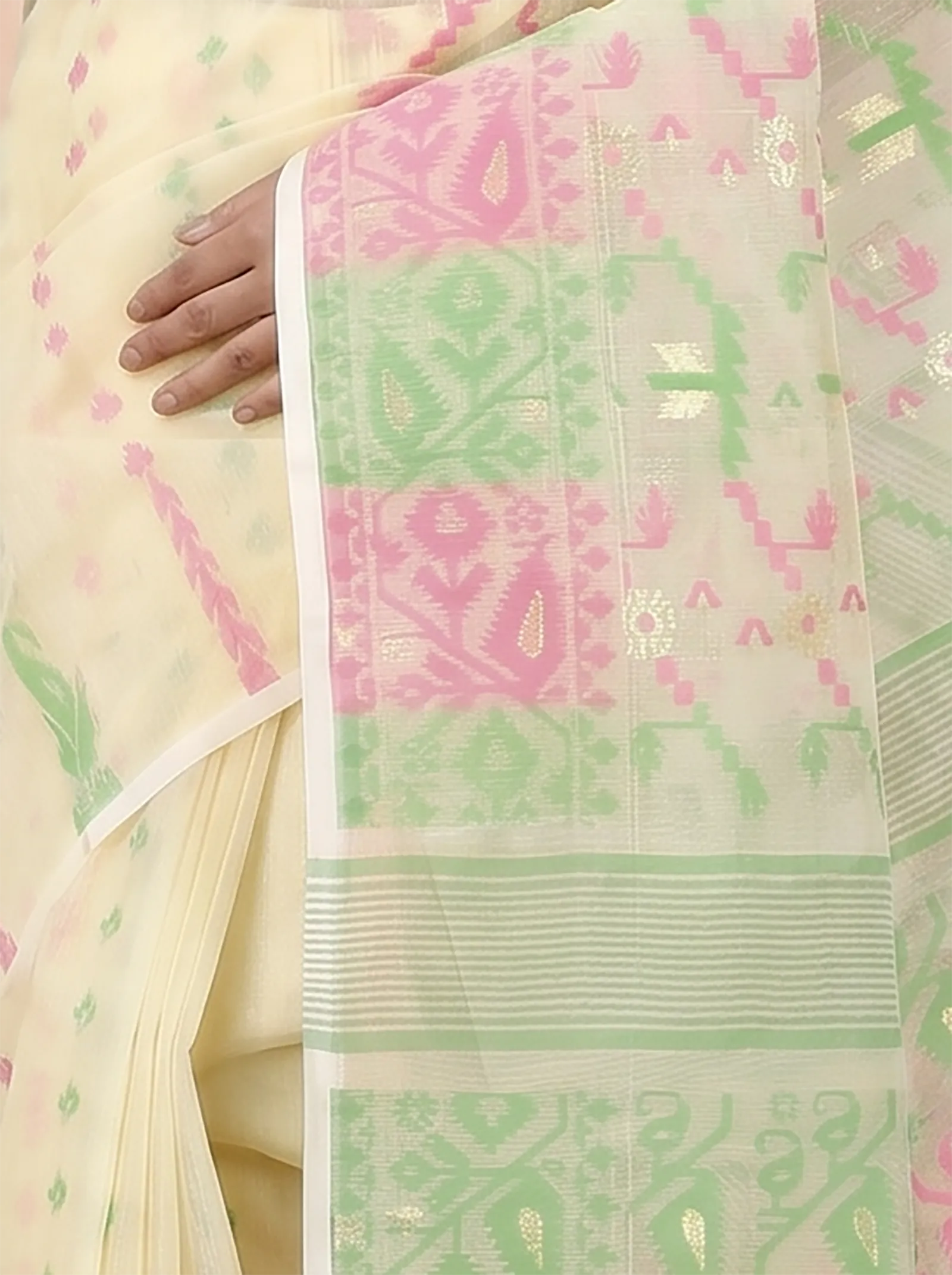DipDiya Blended Cotton  Traditional Bengali Off White Artisan Crafted Jaya Jamdani Saree