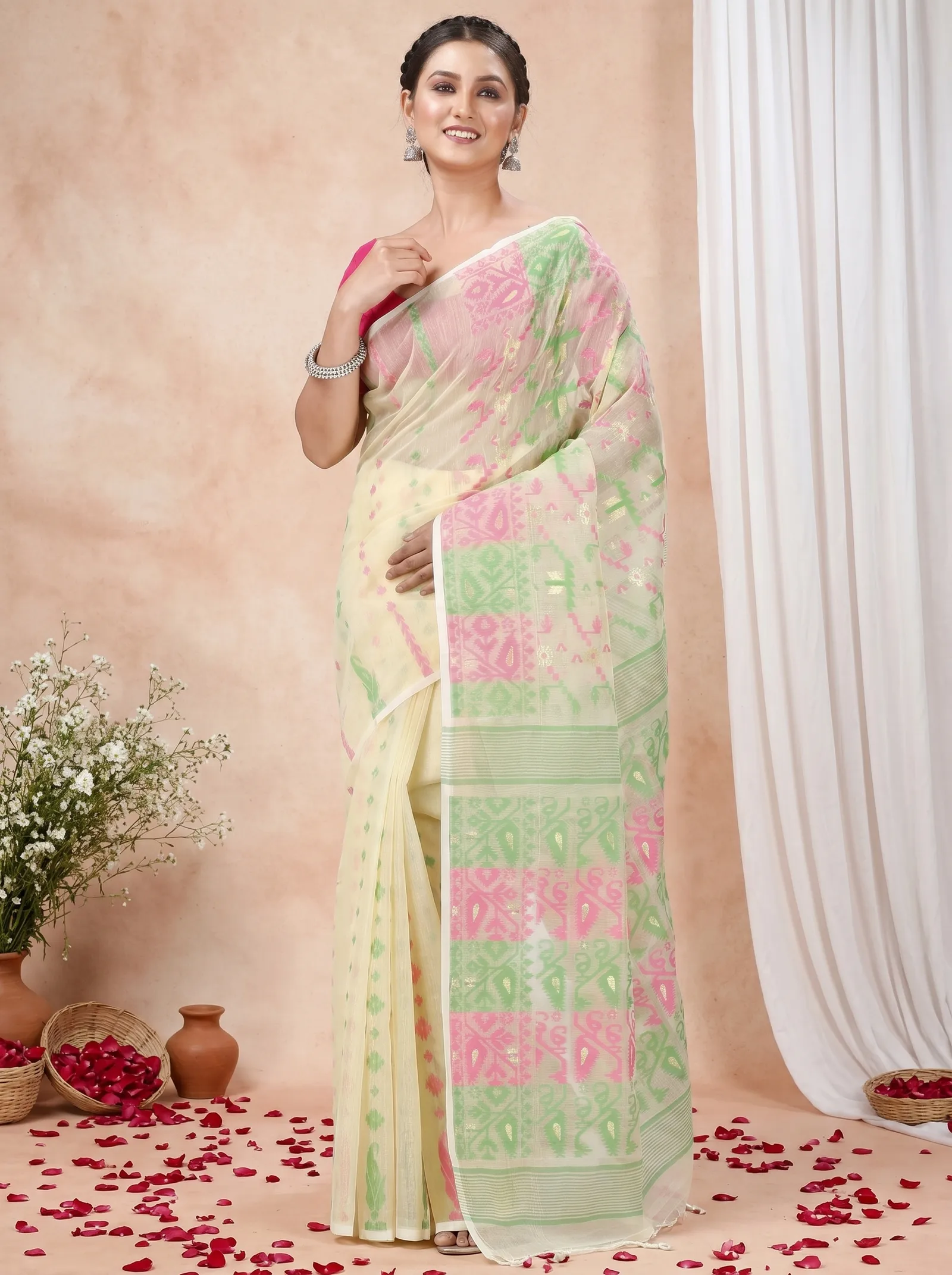DipDiya Blended Cotton  Traditional Bengali Off White Artisan Crafted Jaya Jamdani Saree