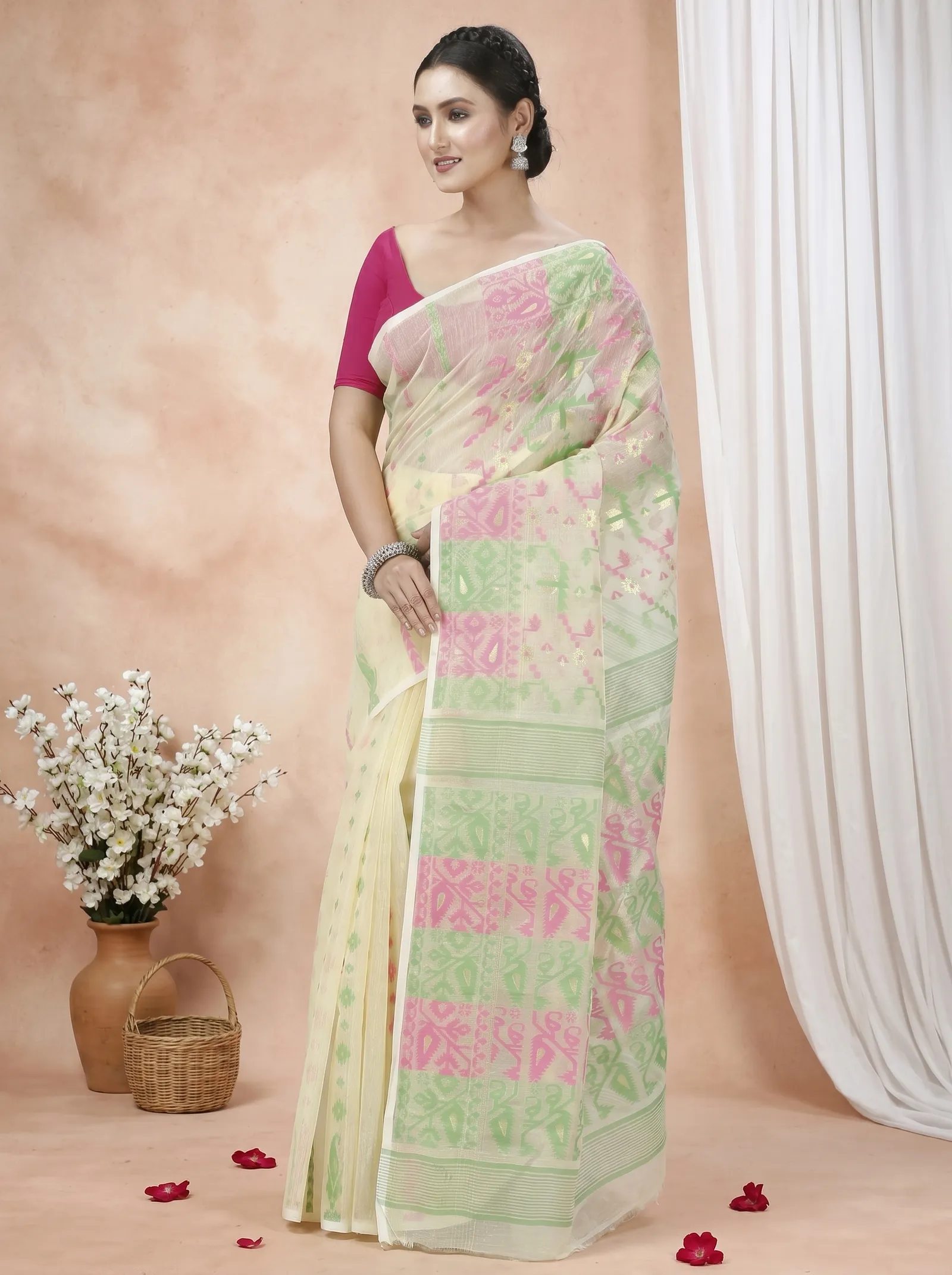 DipDiya Blended Cotton  Traditional Bengali Off White Artisan Crafted Jaya Jamdani Saree