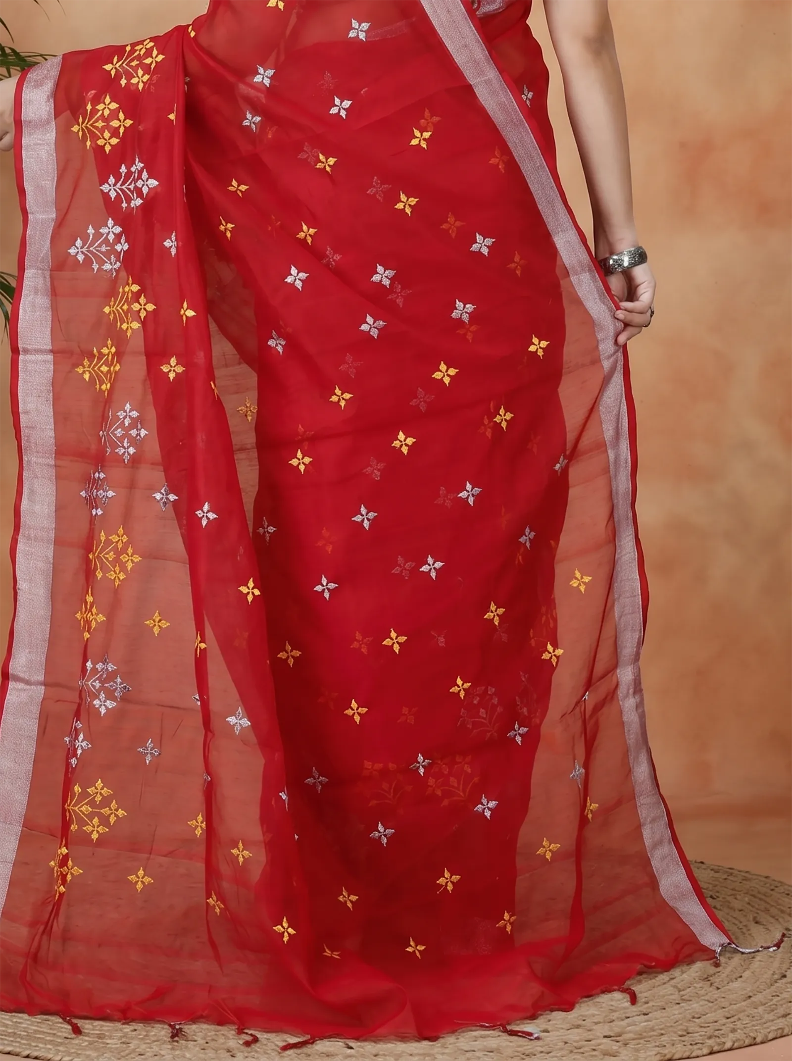 DipDiya Blended Cotton  Traditional Bengali Red Artisan Crafted Tamasi Handloom Saree