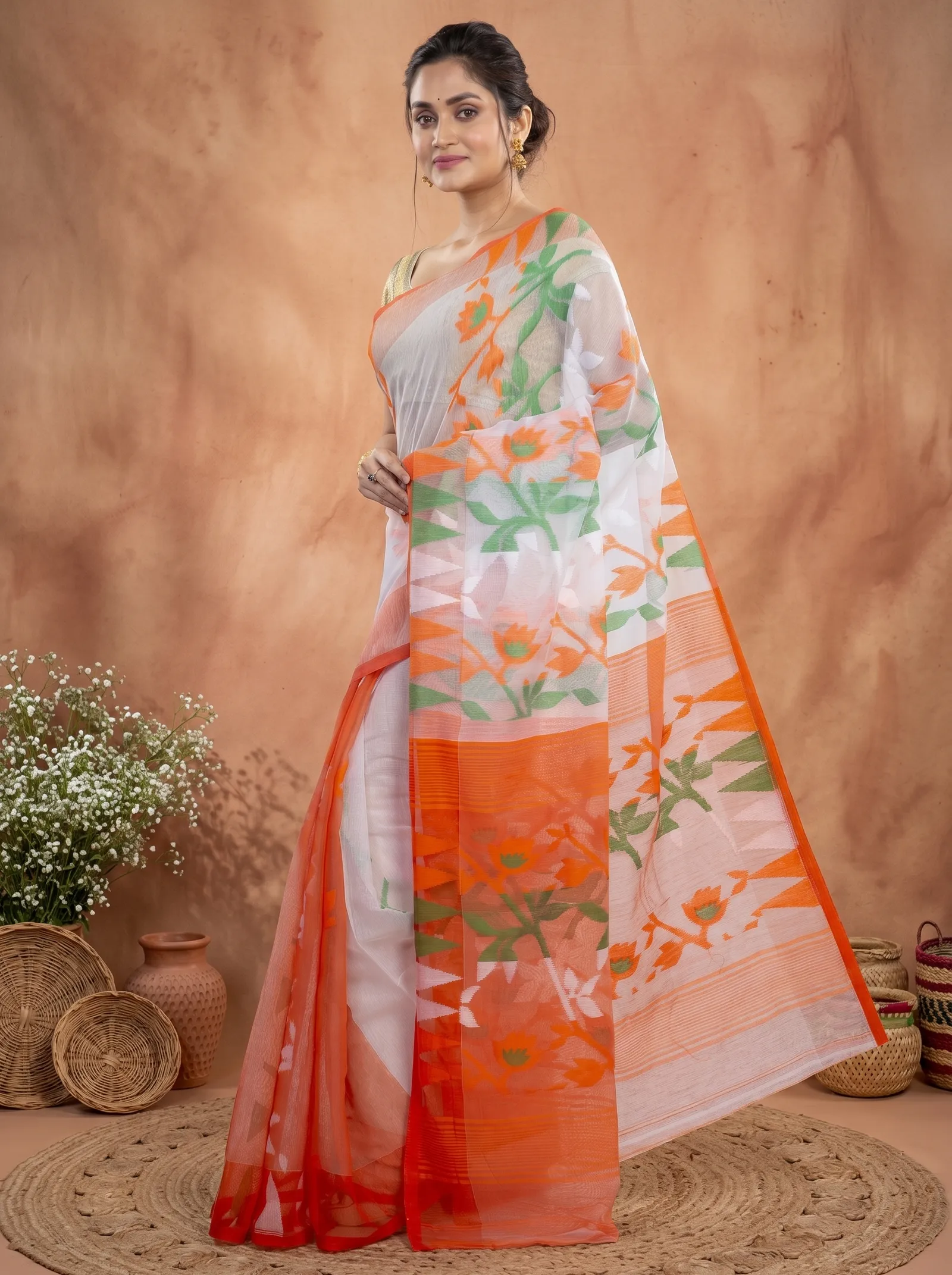 DipDiya Blended Cotton  Traditional Bengali White Orange Artisan Crafted Moha Jamdani Jamdani Saree