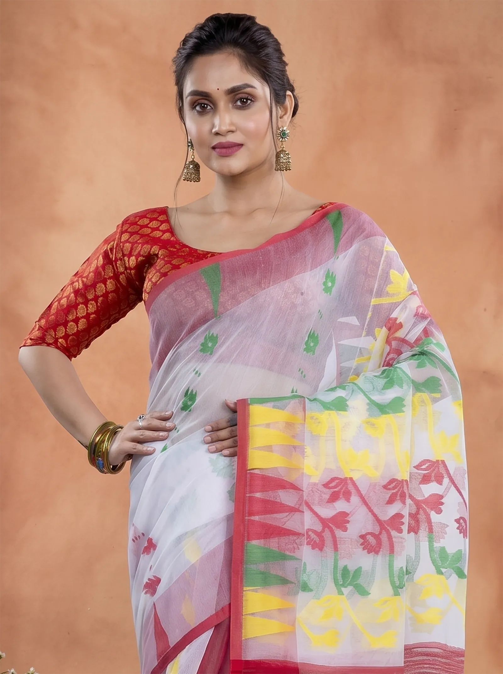 DipDiya Blended Cotton  Traditional Bengali White Red Artisan Crafted Moha Jamdani Jamdani Saree