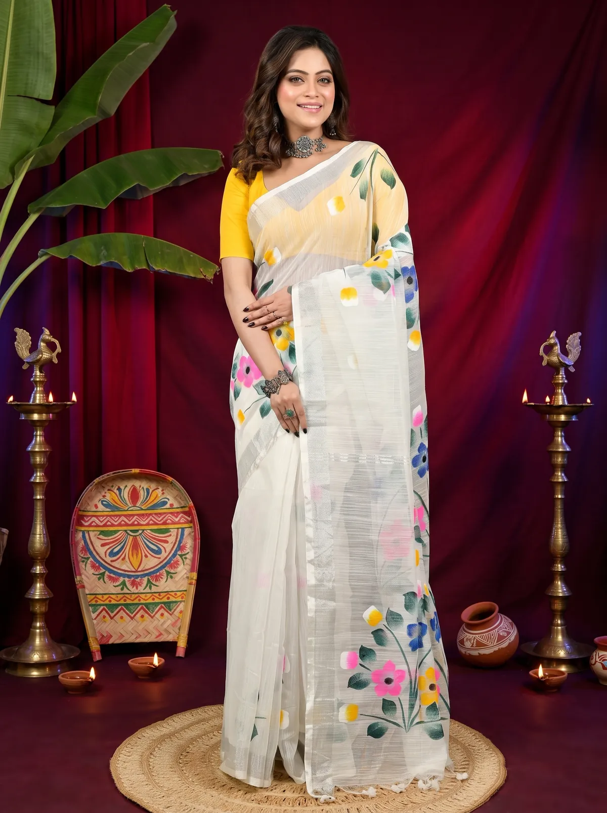 DipDiya Blended Cotton White Anito Heritage Elegance Hand Painted Sarees