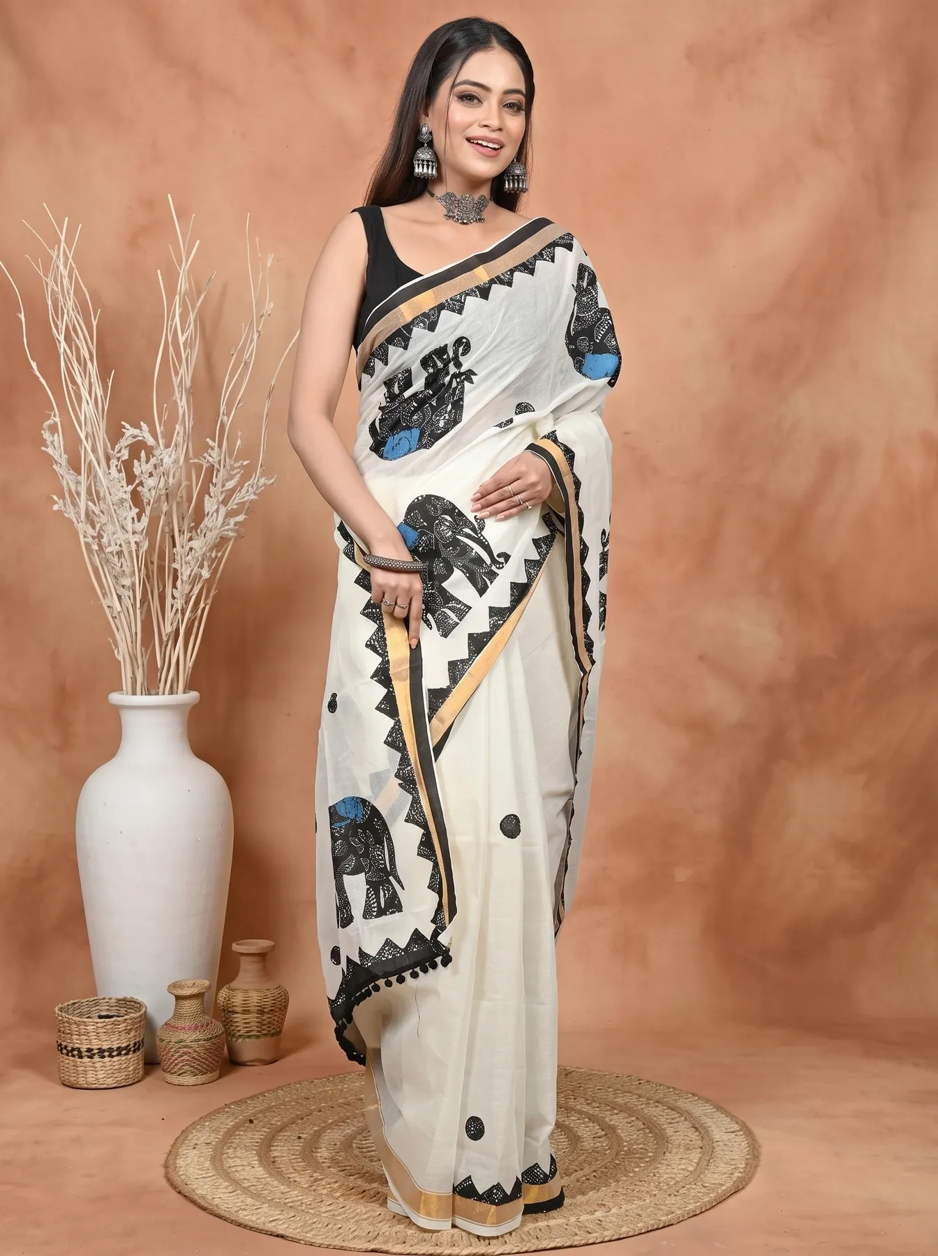 DipDiya Blended Cotton White Black Aplika Mix Heritage of Bengali Applique Sarees