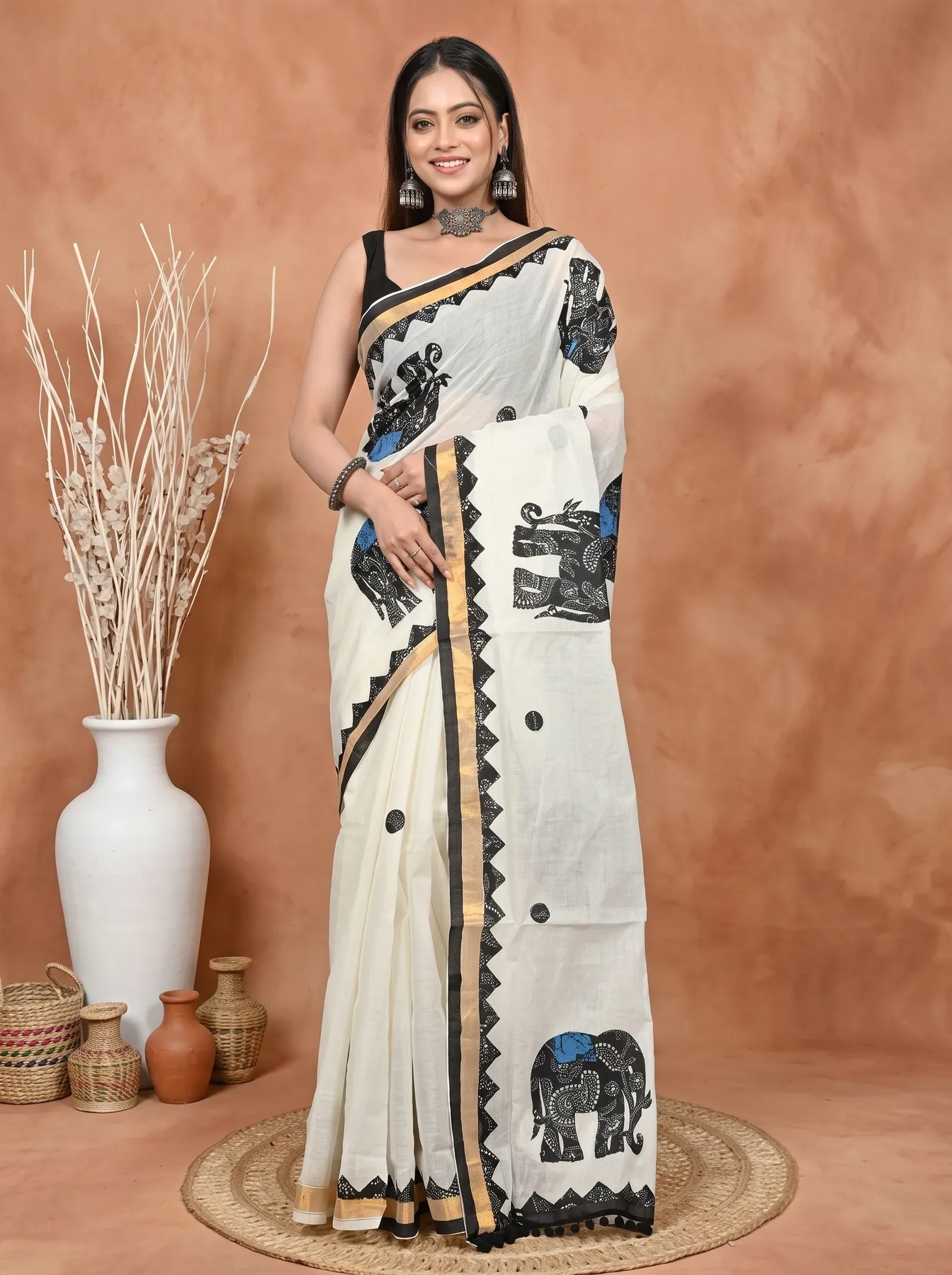 DipDiya Blended Cotton White Black Aplika Mix Heritage of Bengali Applique Sarees