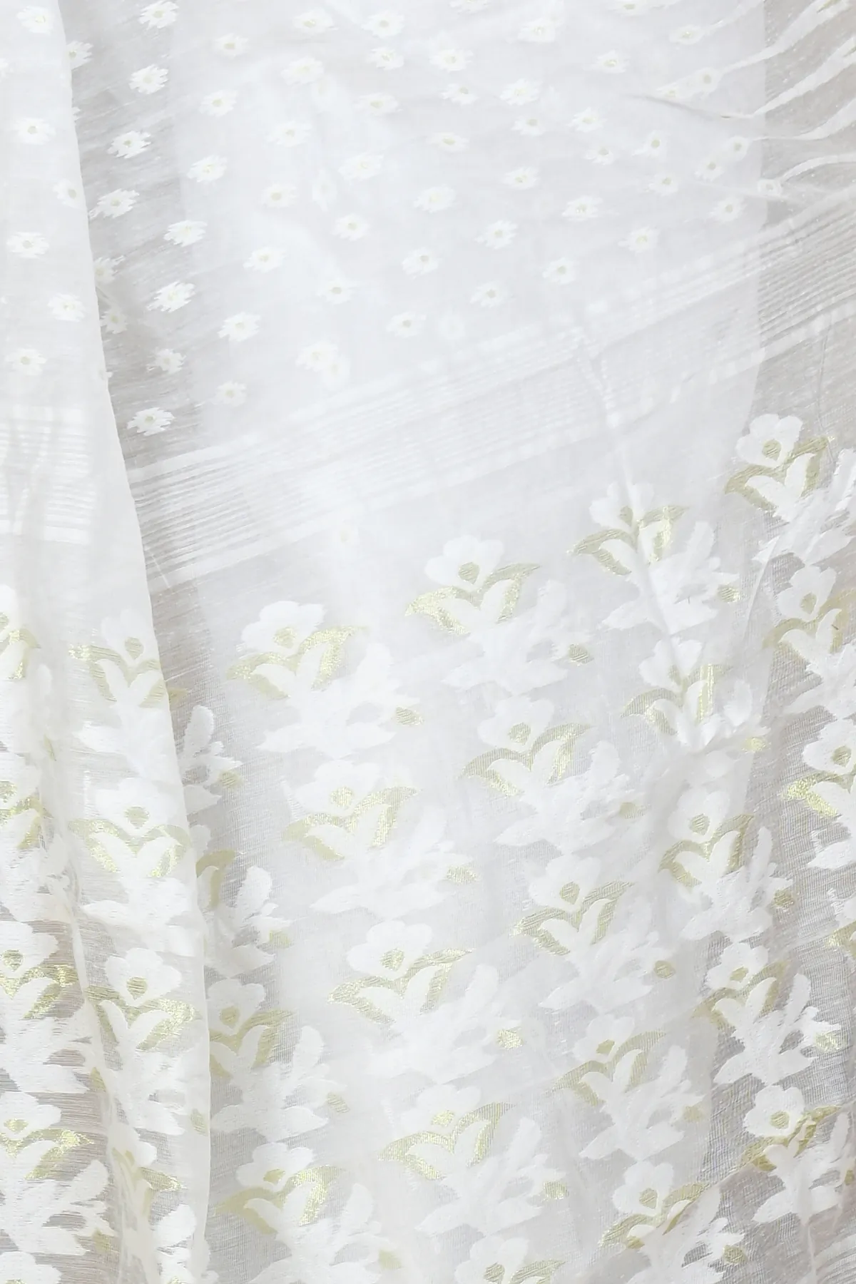 DipDiya Blended Cotton White Rapial The Bengali Classic Jamdani Sarees