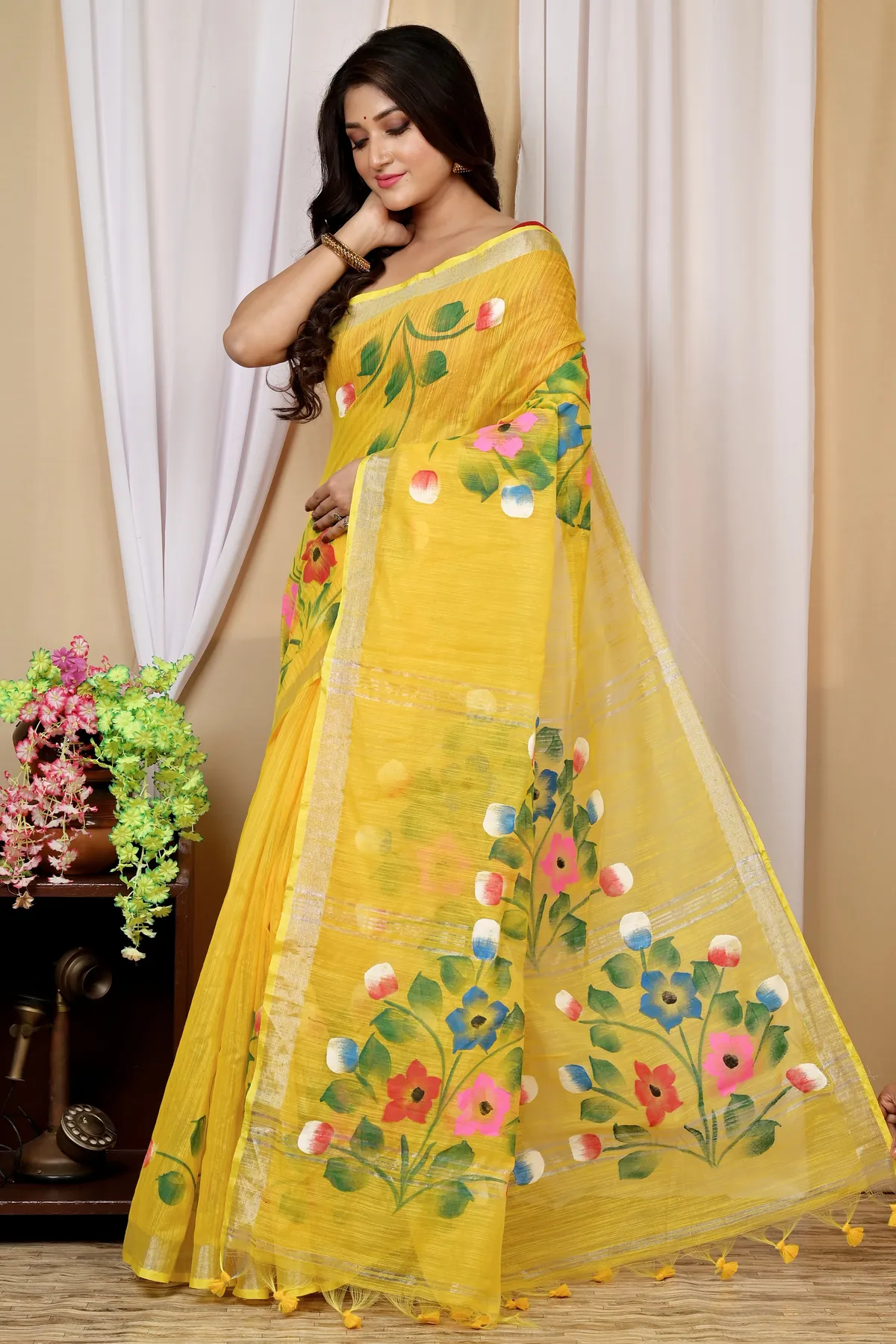 DipDiya Blended Cotton Yellow Anito Threads of Tradition Hand Painted Sarees