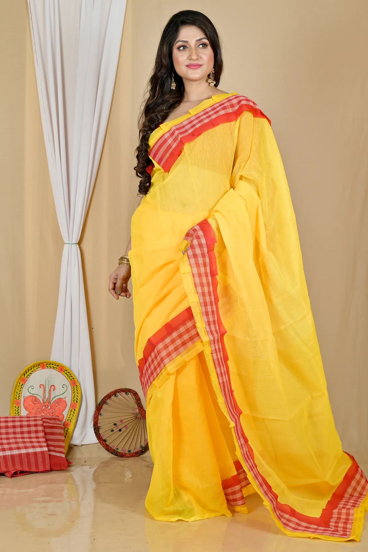DipDiya Blended Cotton Yellow Aplika Mix Artisan Crafted Applique Sarees