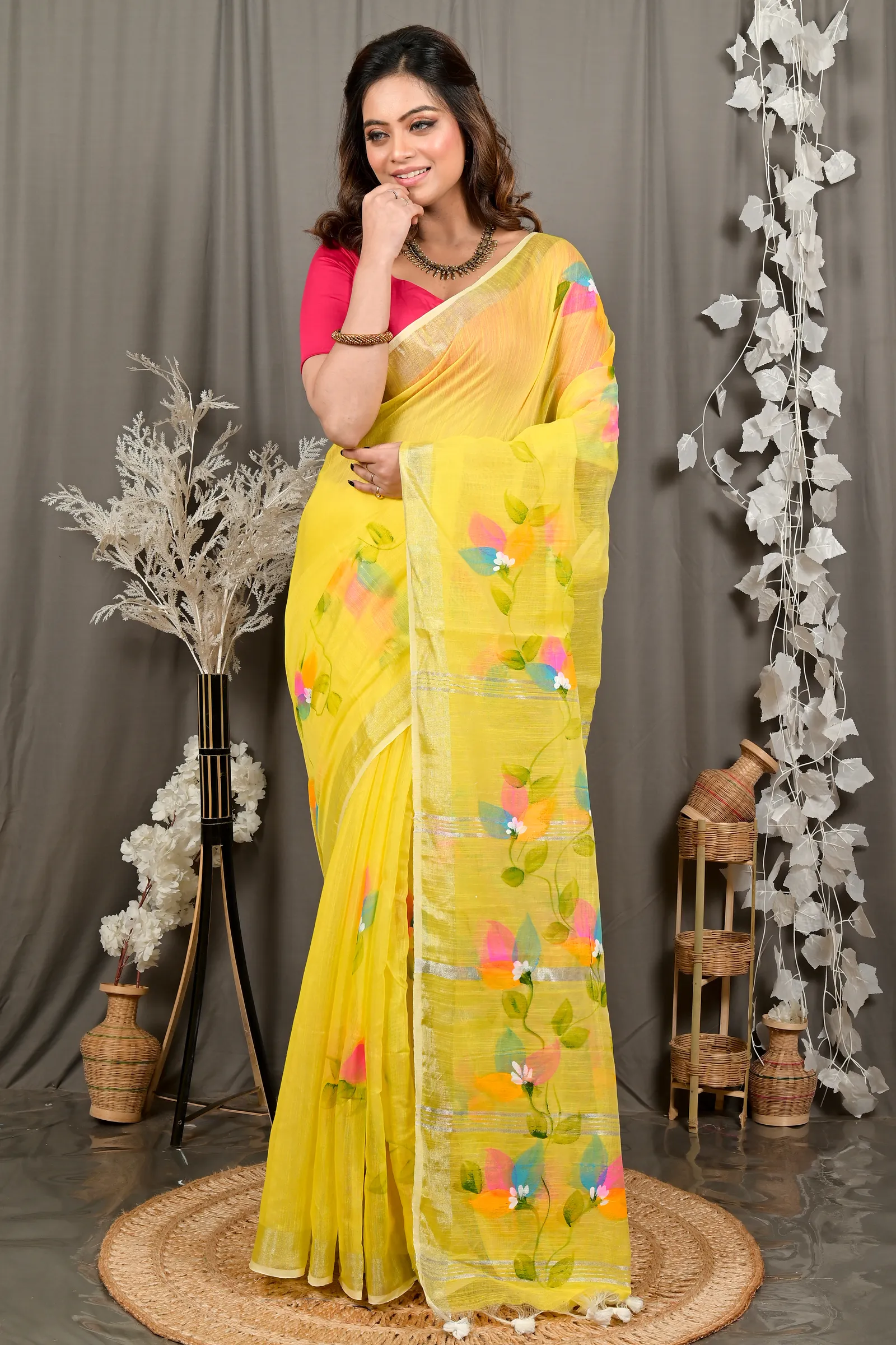 DipDiya Blended Cotton Yellow Finesi Masterfully Woven Hand Painted Sarees
