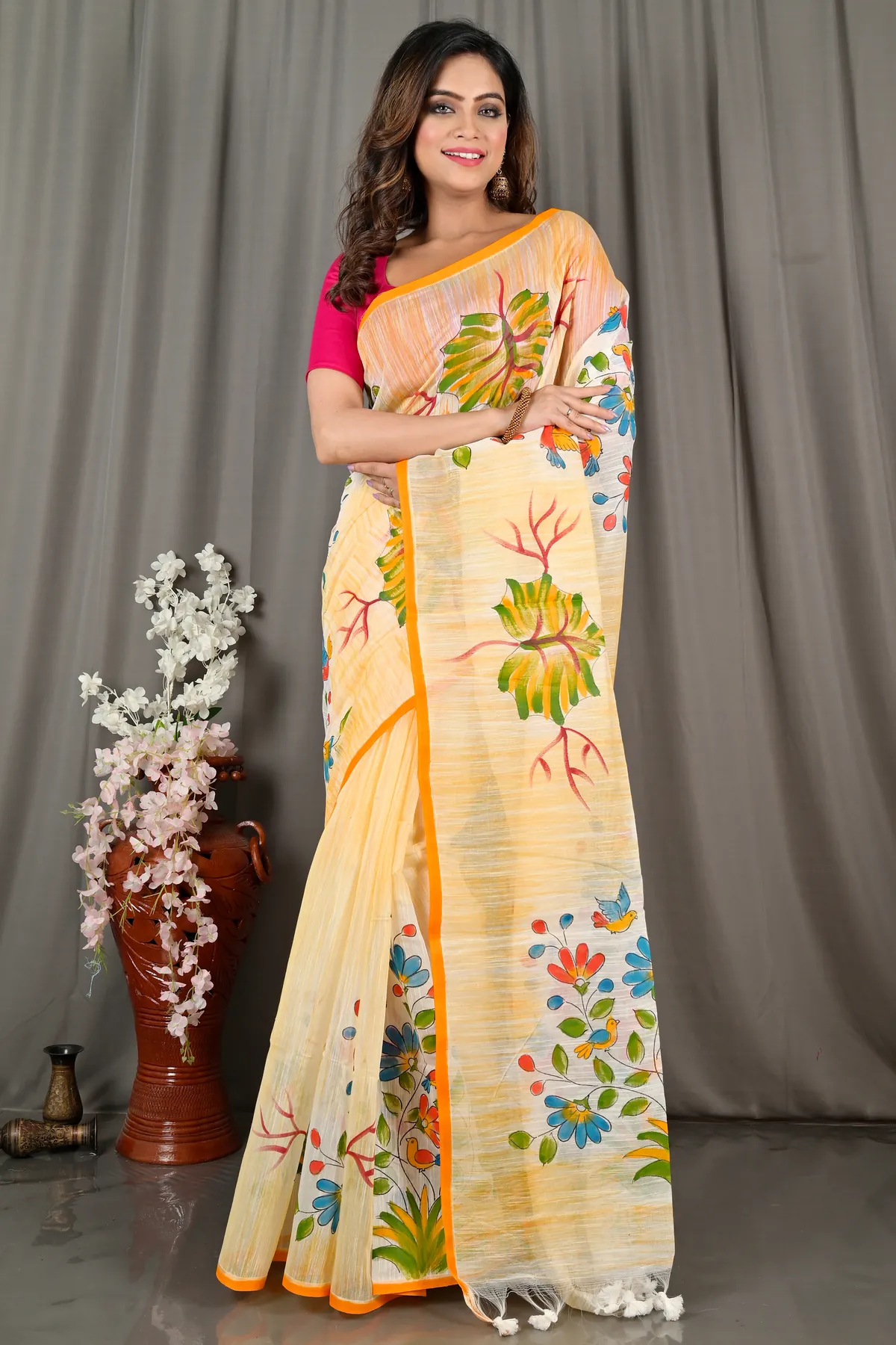 DipDiya Blended Cotton Yellow Korma Heritage You Can Wear Printed Handloom Sarees