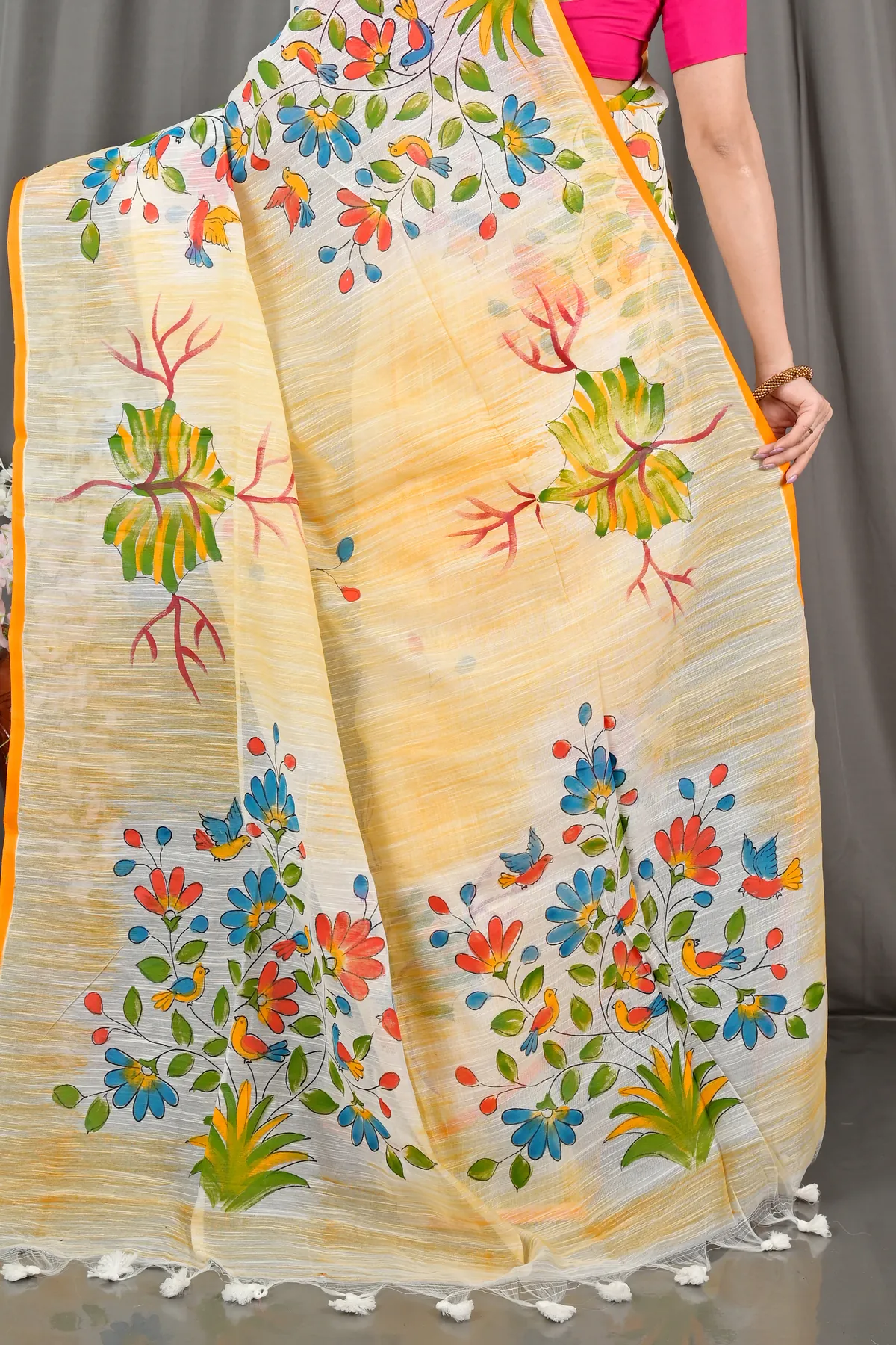 DipDiya Blended Cotton Yellow Korma Heritage You Can Wear Printed Handloom Sarees