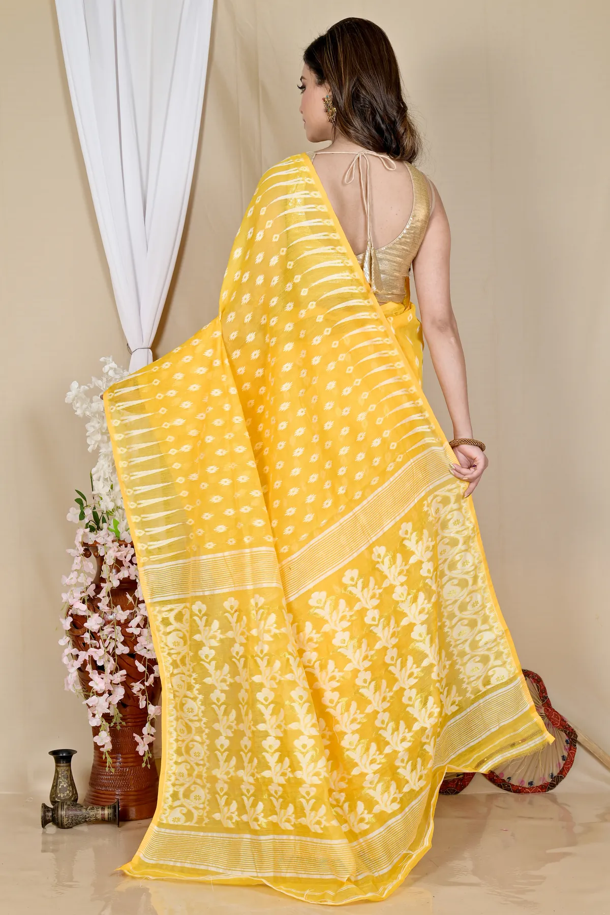 DipDiya Blended Cotton Yellow Rapial Timeless Bengal Jamdani Sarees