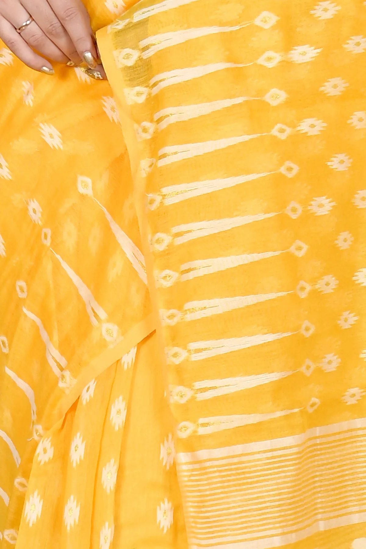 DipDiya Blended Cotton Yellow Rapial Timeless Bengal Jamdani Sarees