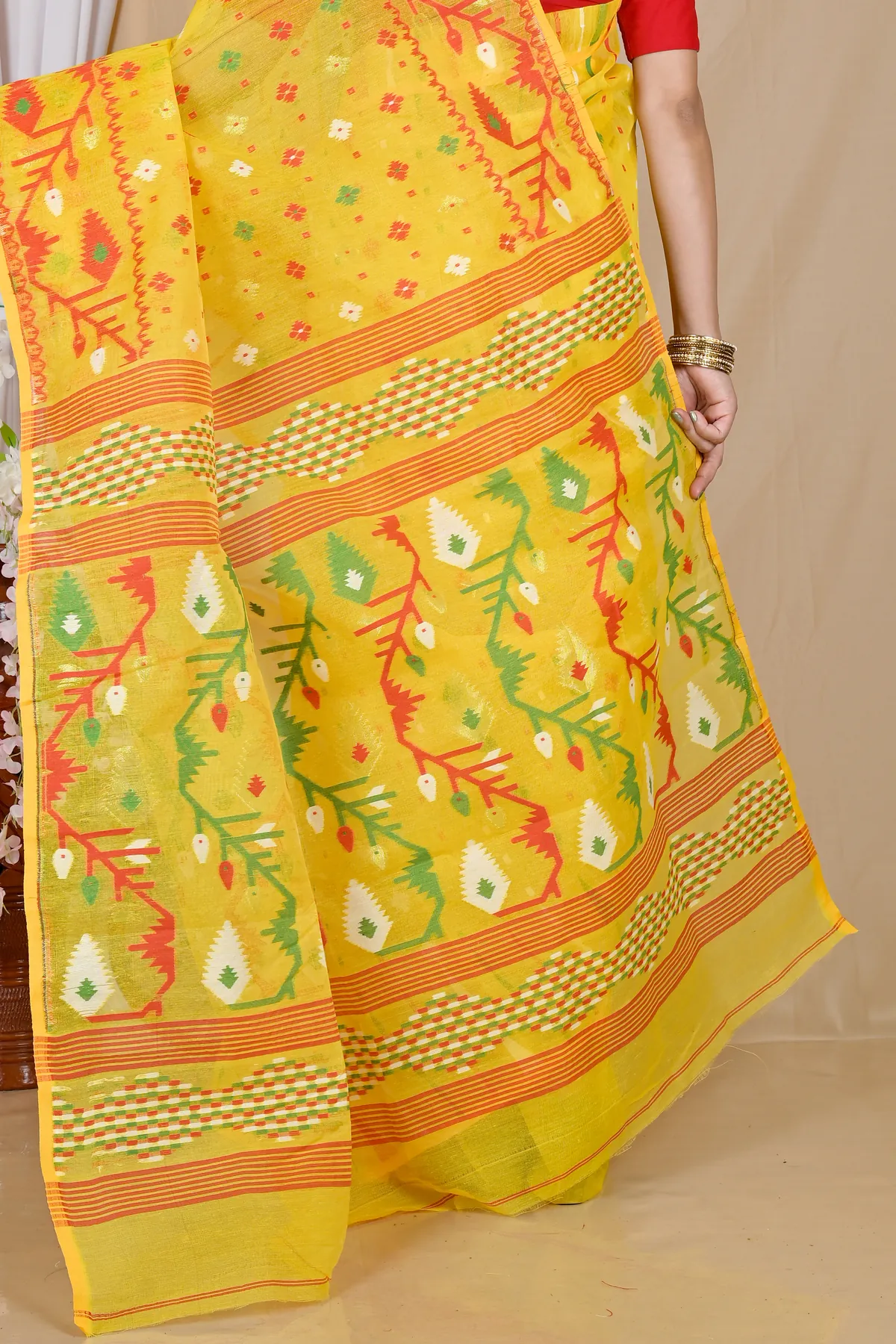 DipDiya Blended Cotton Yellow Rapkol The Bengali Classic Jamdani Sarees