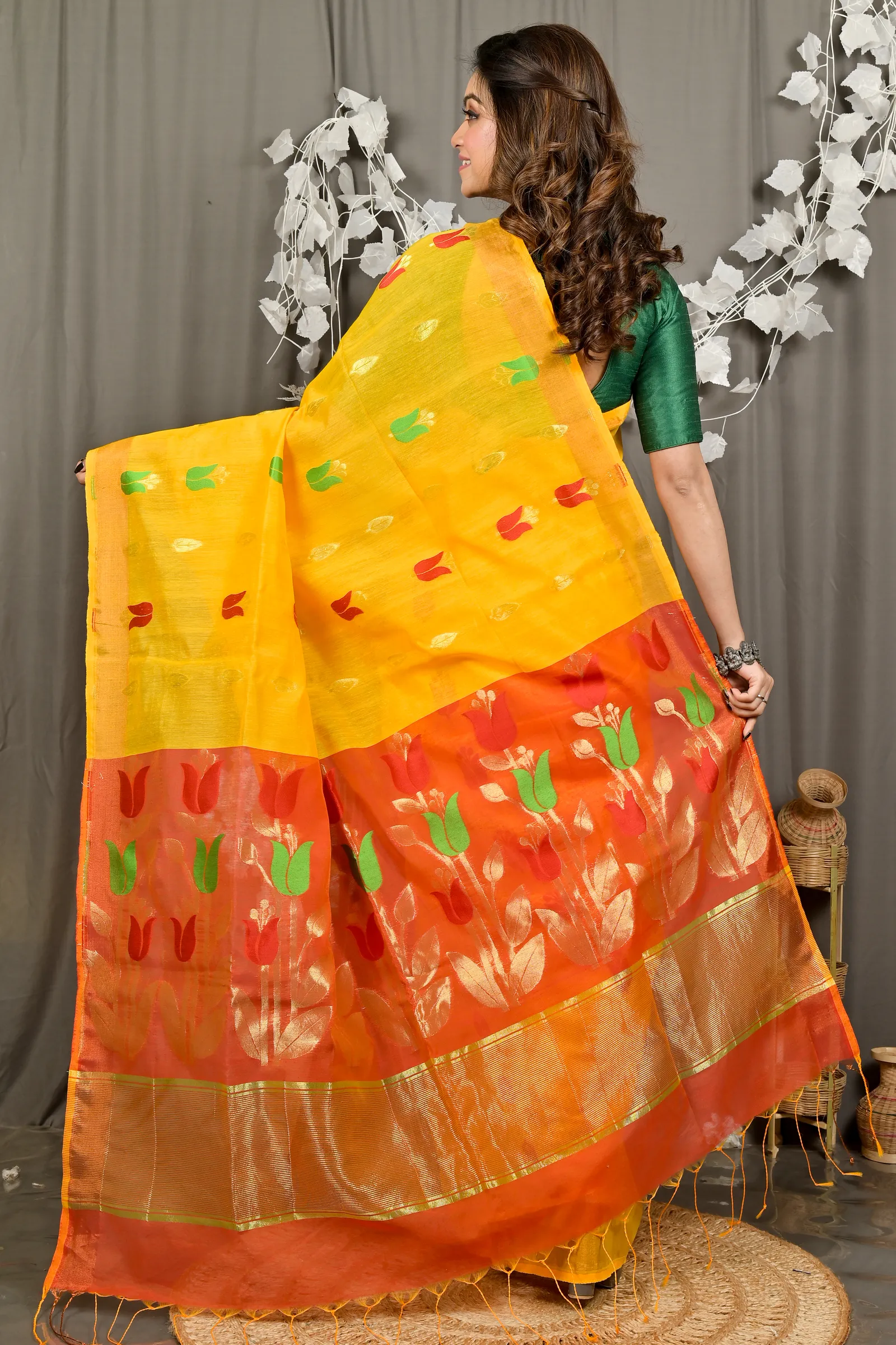 DipDiya Blended Cotton Yellow Red Foyani Handcrafted Elegance Handloom Sarees