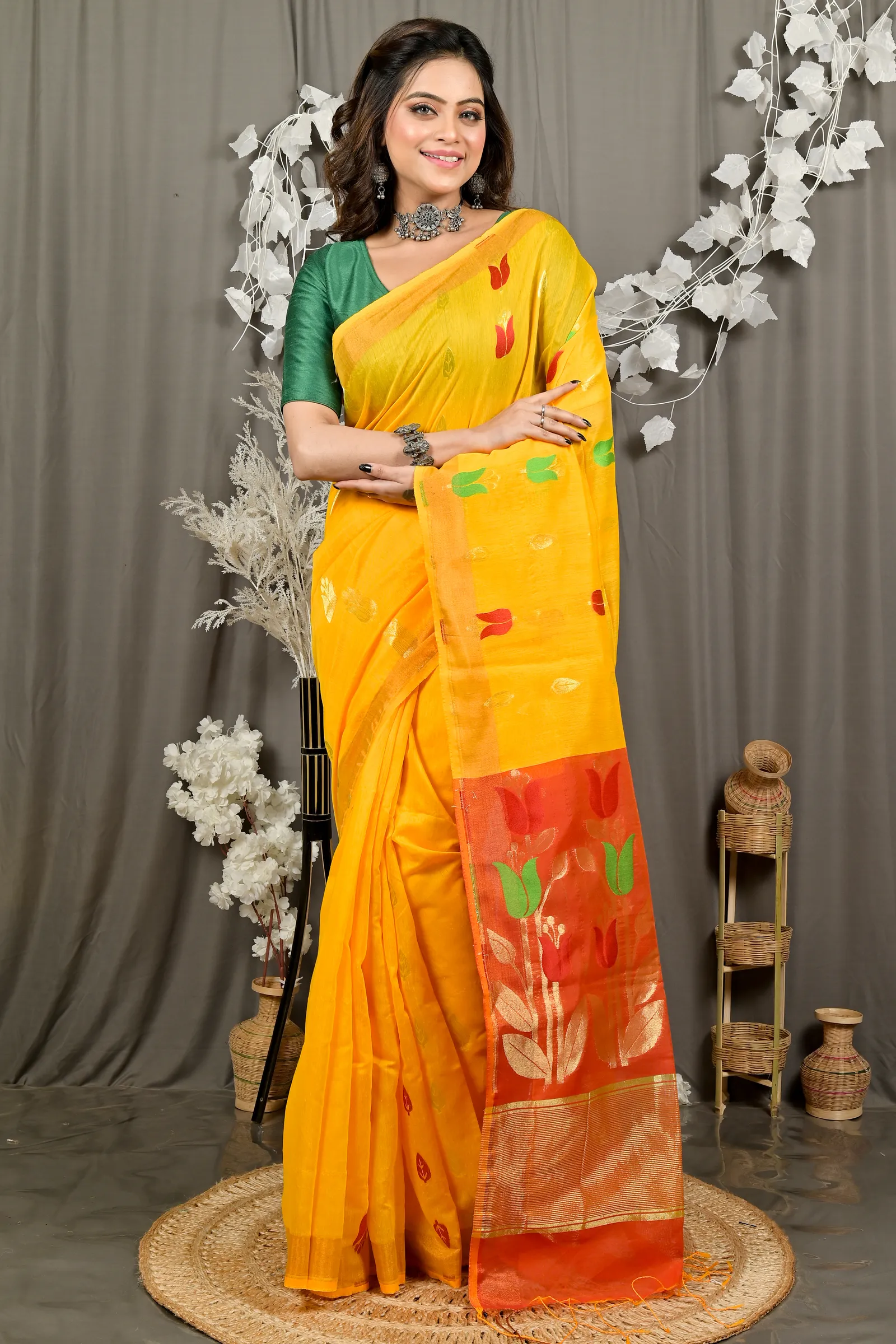 DipDiya Blended Cotton Yellow Red Foyani Handcrafted Elegance Handloom Sarees