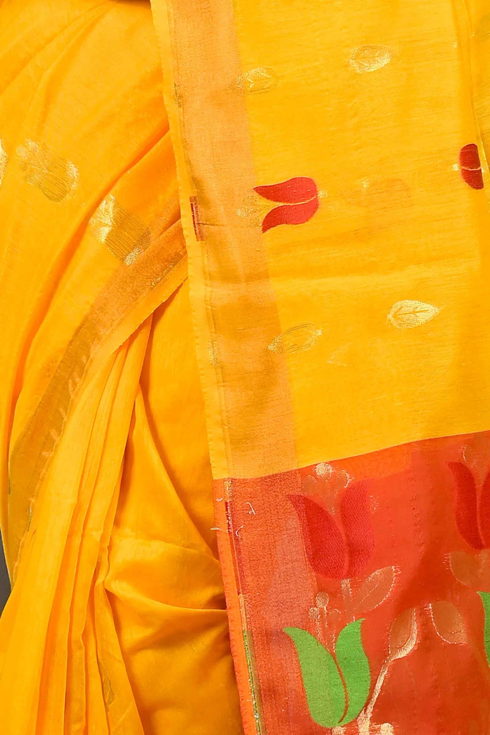 DipDiya Blended Cotton Yellow Red Foyani Handcrafted Elegance Handloom Sarees