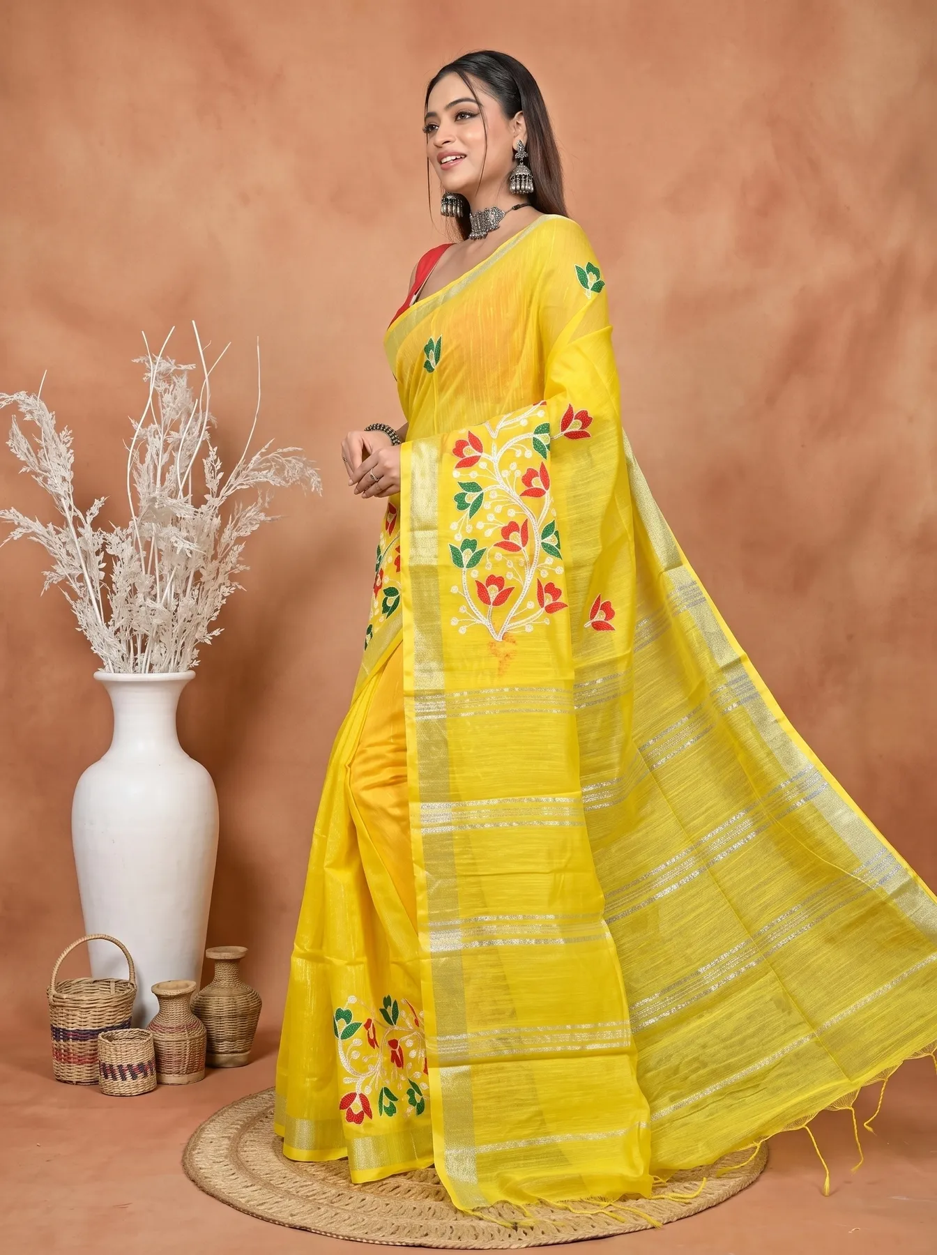 DipDiya Blended Cotton Yellow Samyra Heritage of Bengali Embroidery Handloom sarees