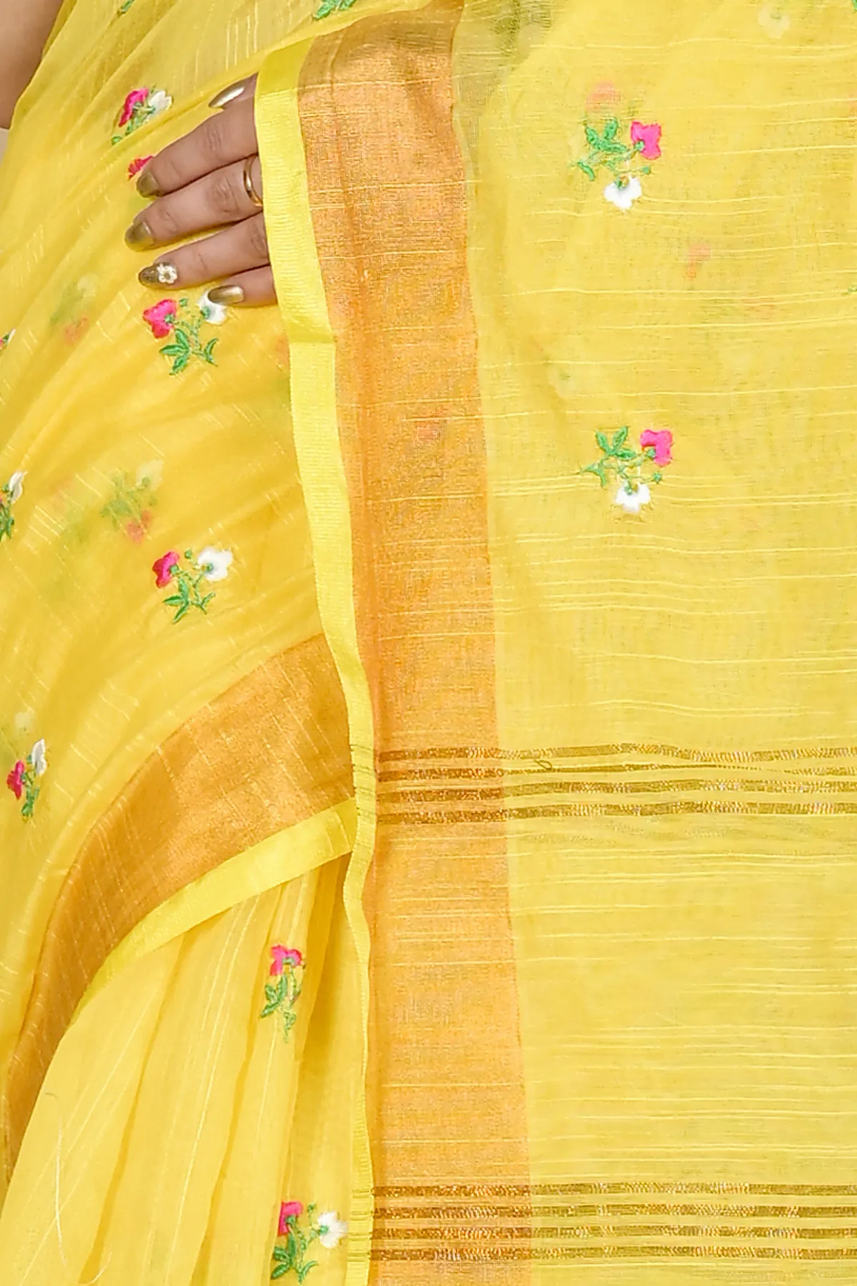 DipDiya Blended Cotton Yellow Slabaka Moli Bengal’s Tradition Handloom Sarees