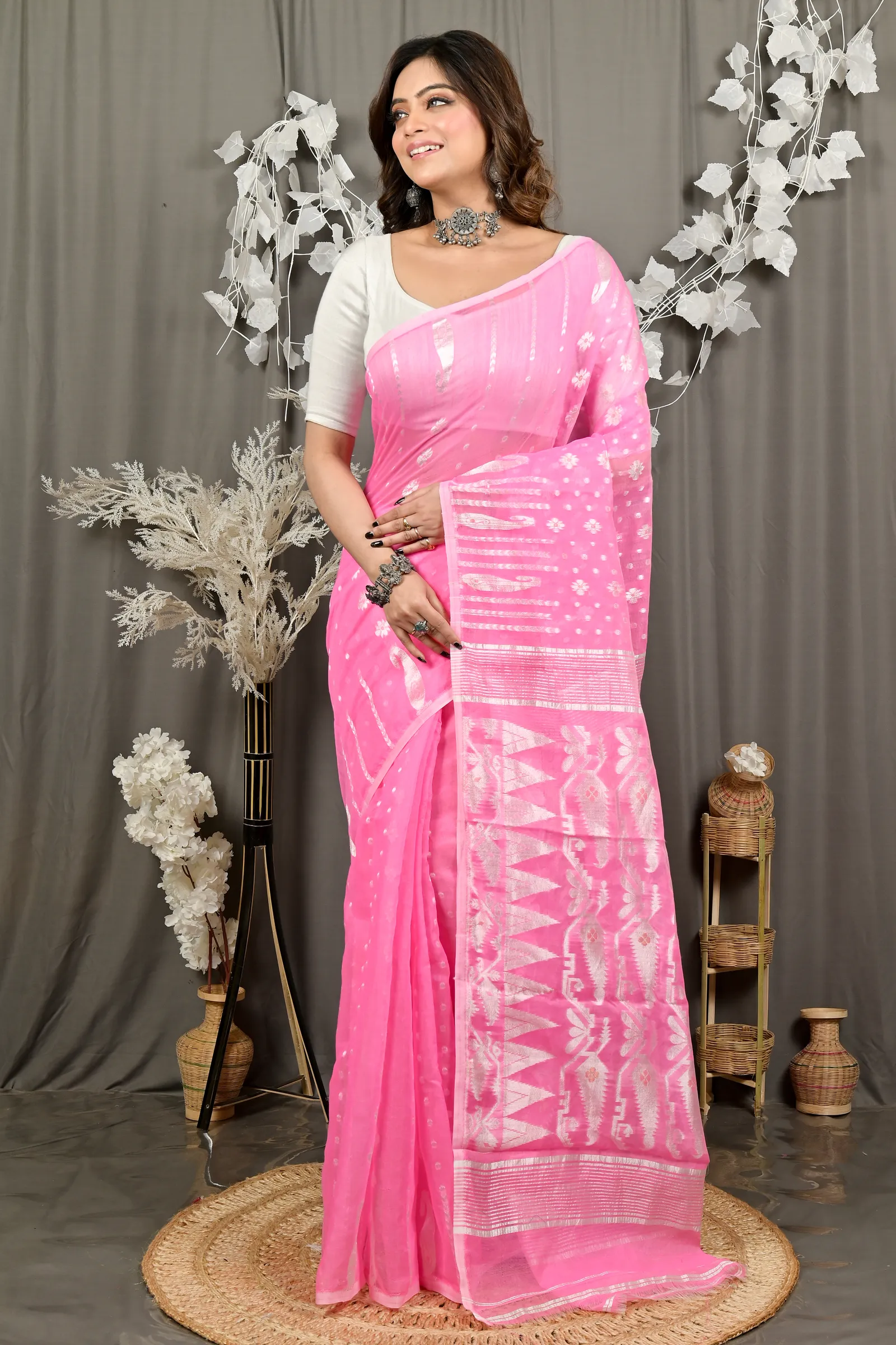 DipDiya Cotton Baby Pink Folai Effortless Tradition Jamdani Sarees