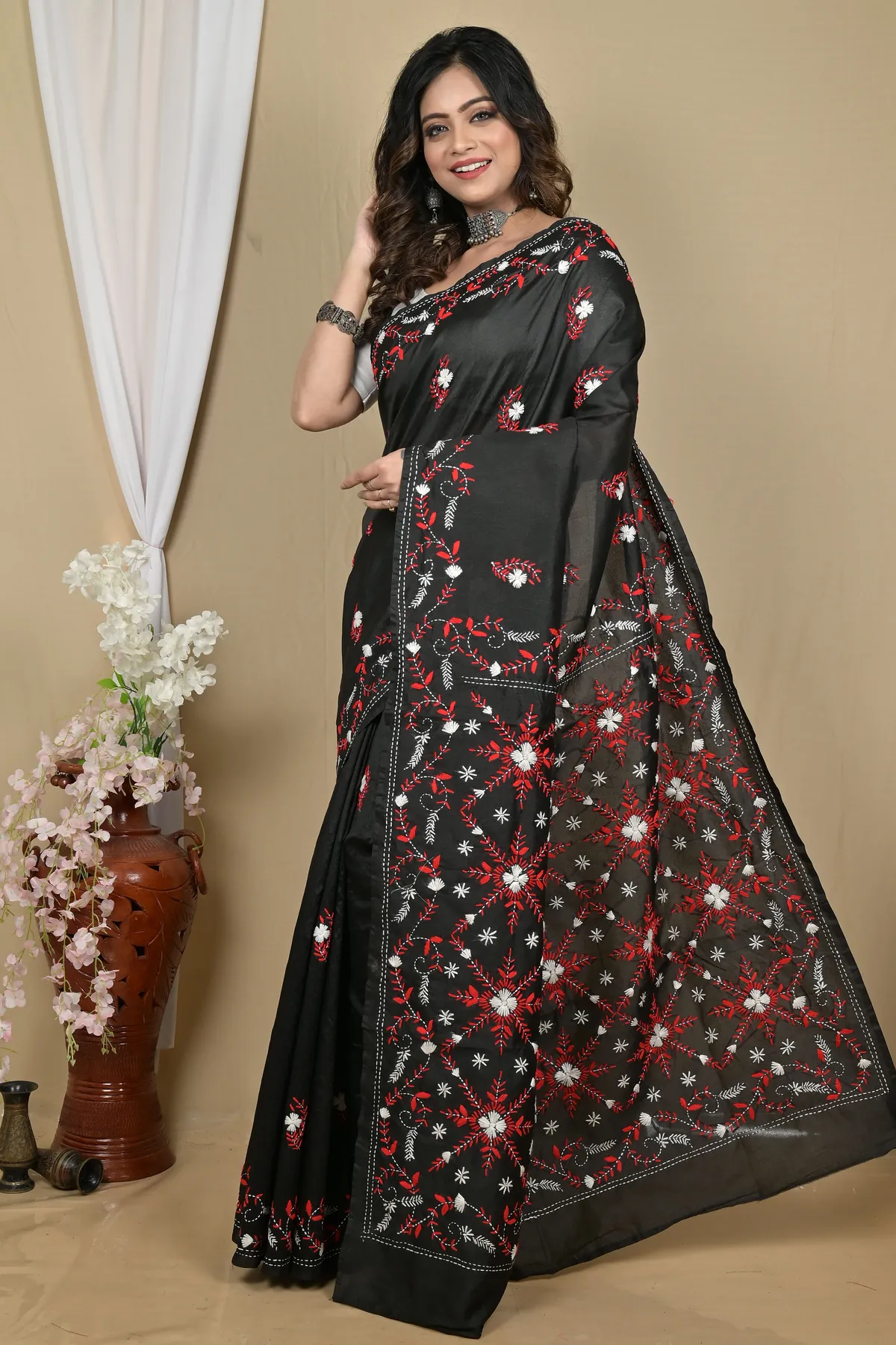 DipDiya Cotton Black Piaja Threads of Tradition Kantha Stitch Sarees