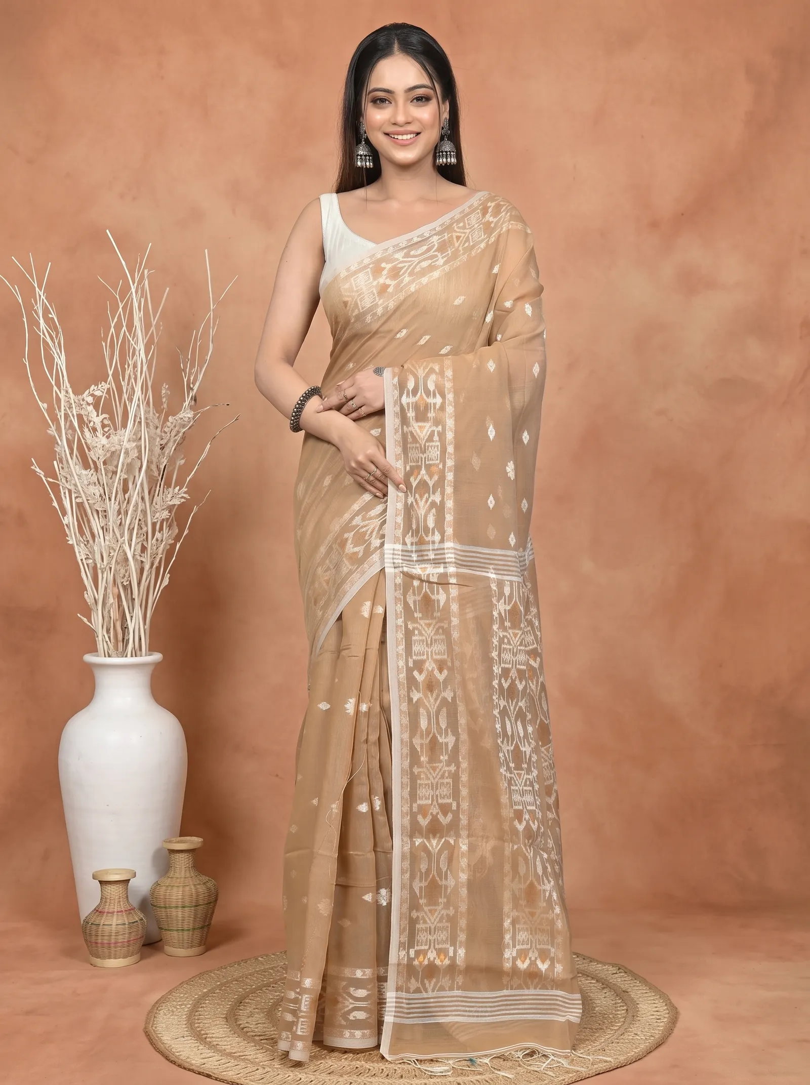 DipDiya Cotton Blend Brown Parlvi Traditional Elegance Handloom Sarees