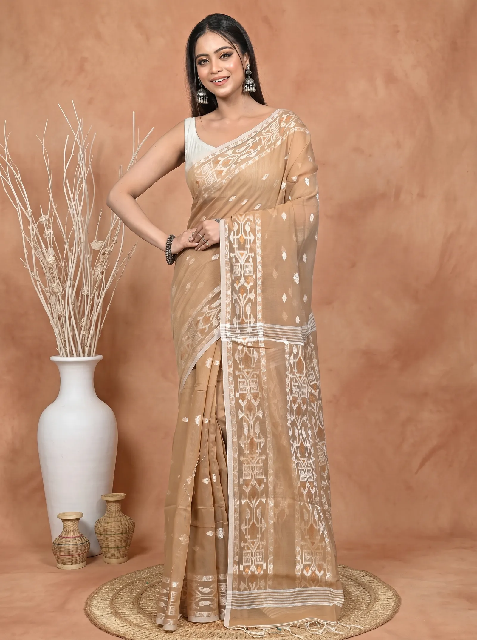 DipDiya Cotton Blend Brown Parlvi Traditional Elegance Handloom Sarees