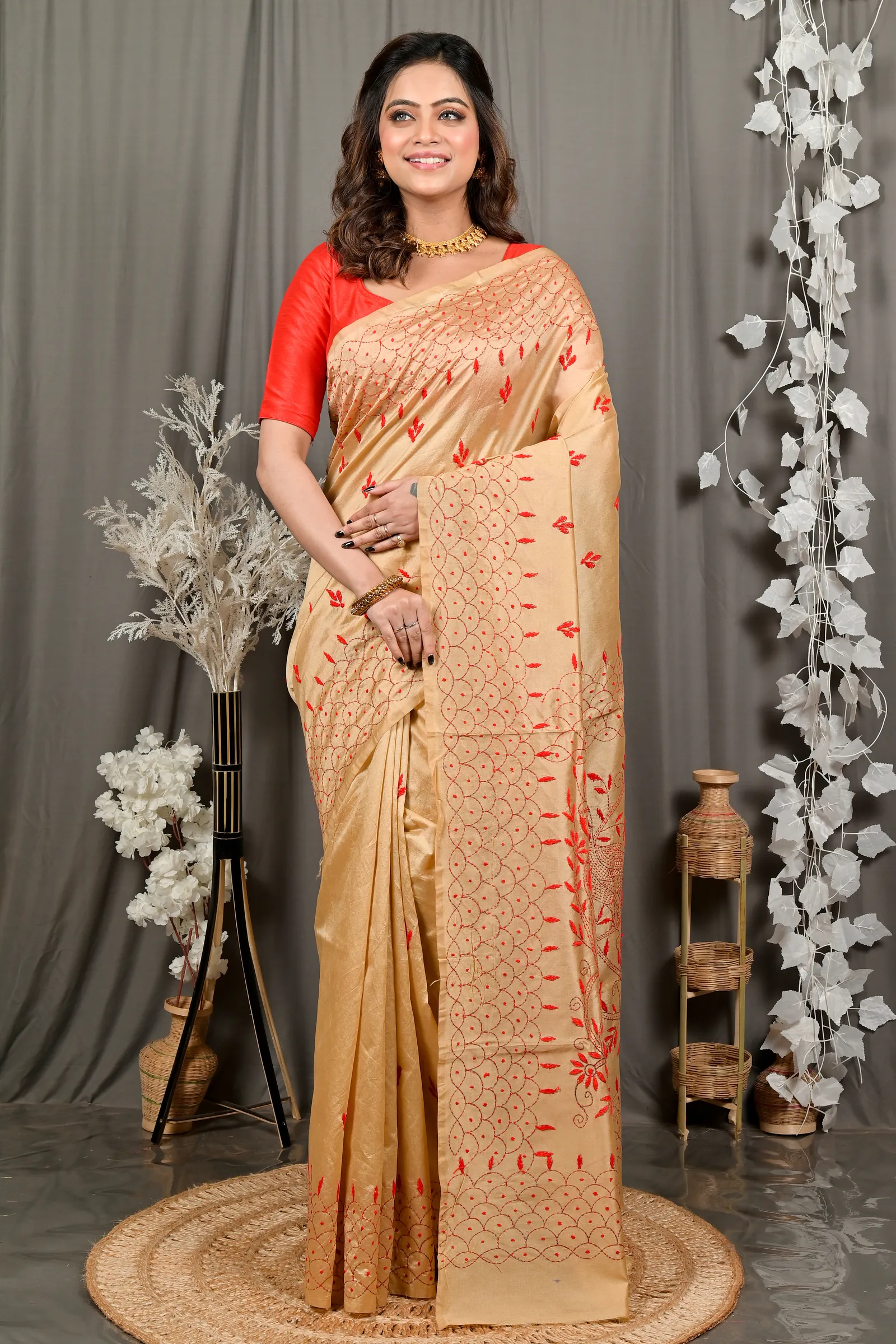 DipDiya Cotton Blend Golden Brown Dharai Timeless Bengal Kantha Stitch Sarees