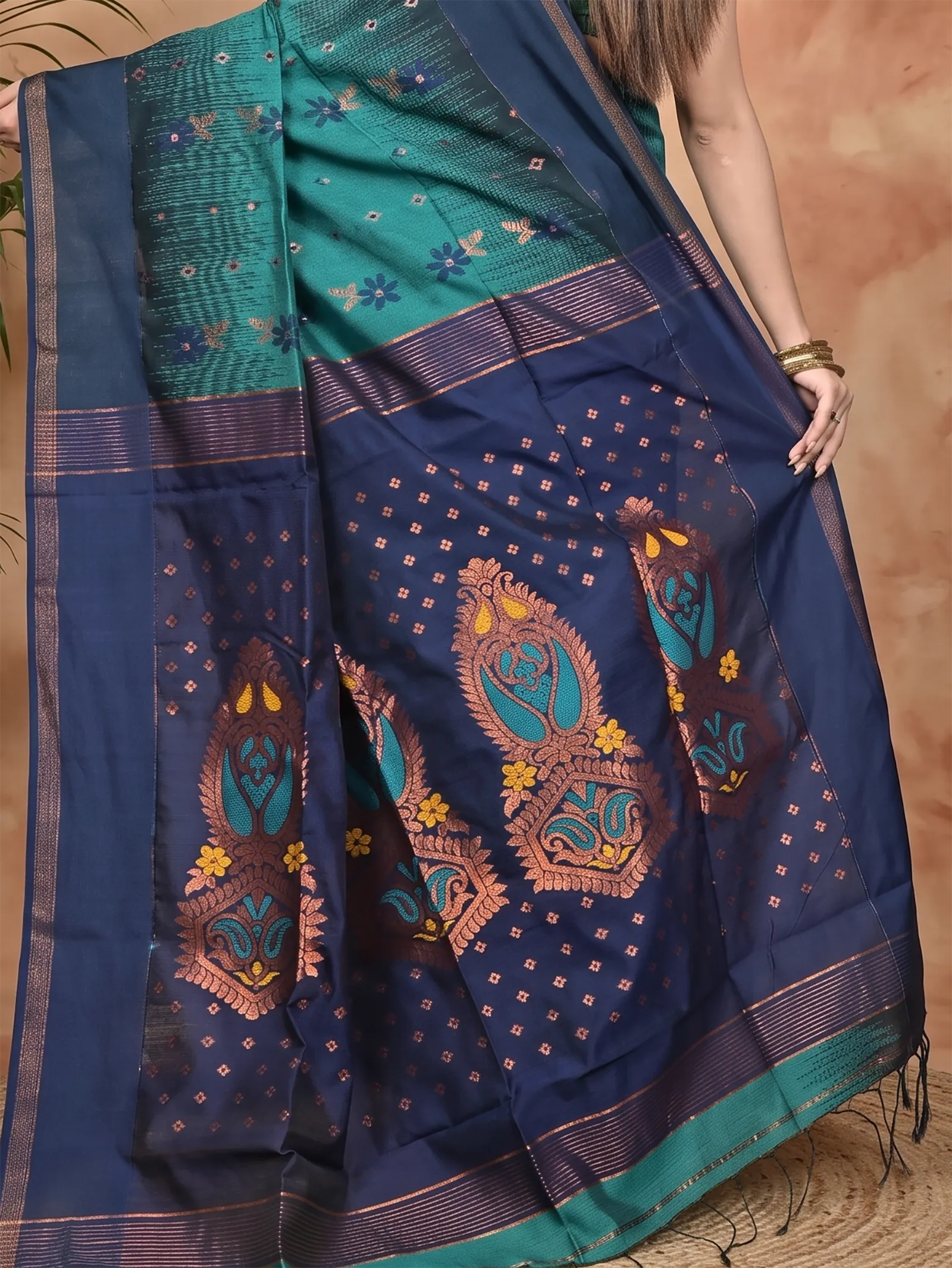 DipDiya Cotton Blend Green Naby Blue Parlkim Regal Bengali Ikkat Jharna Sarees
