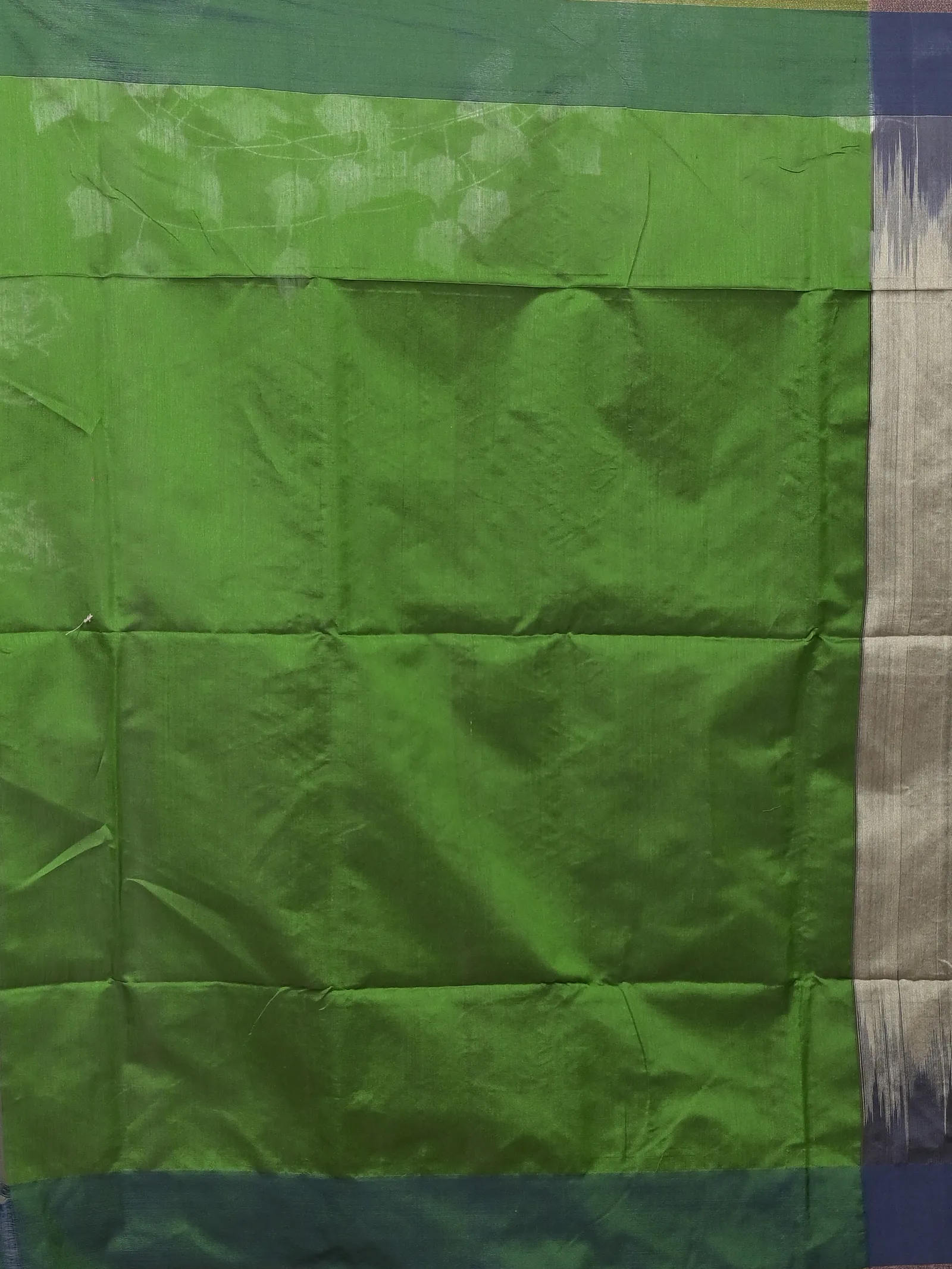 DipDiya Cotton Blend Grey Green Parlkim Pure Bengali Grace Ikkat Jharna Sarees