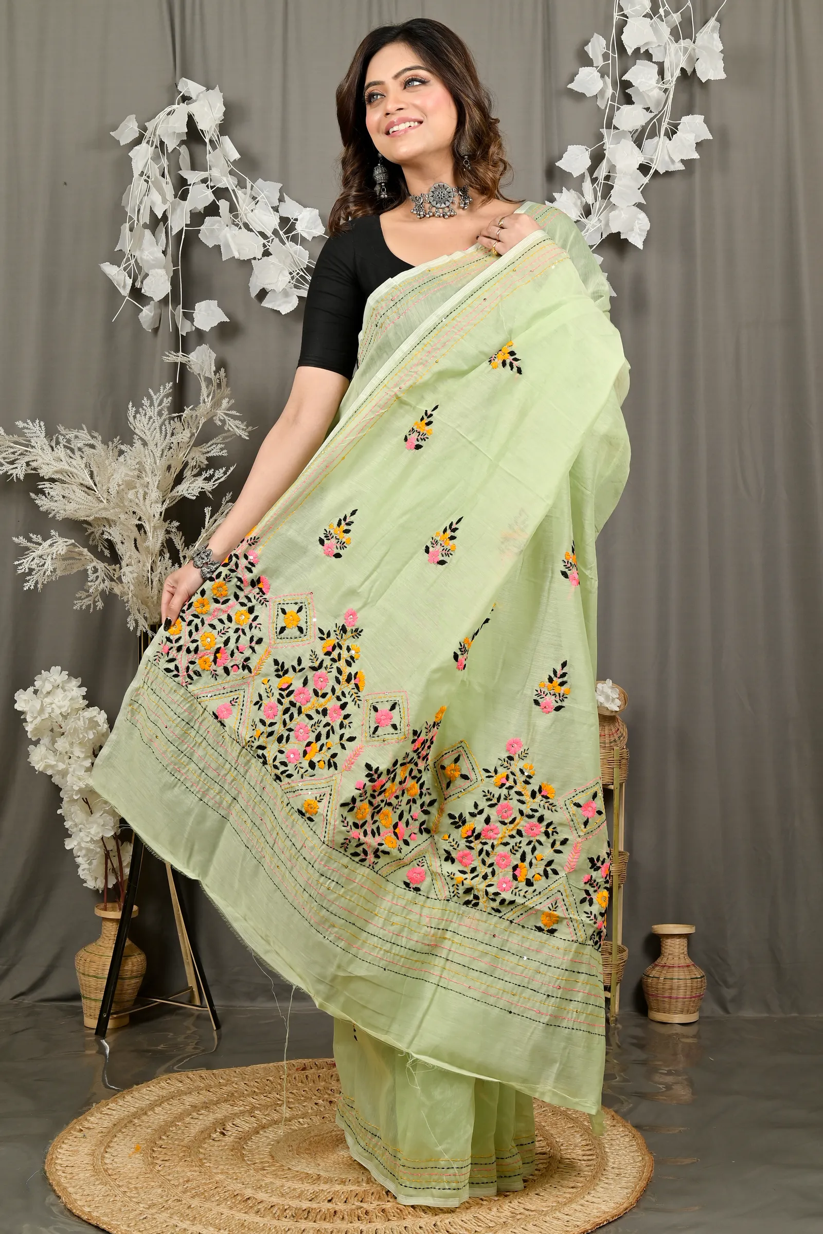 DipDiya Cotton Blend Lime Green Dayki Artisan Woven Kantha Stitch Sarees