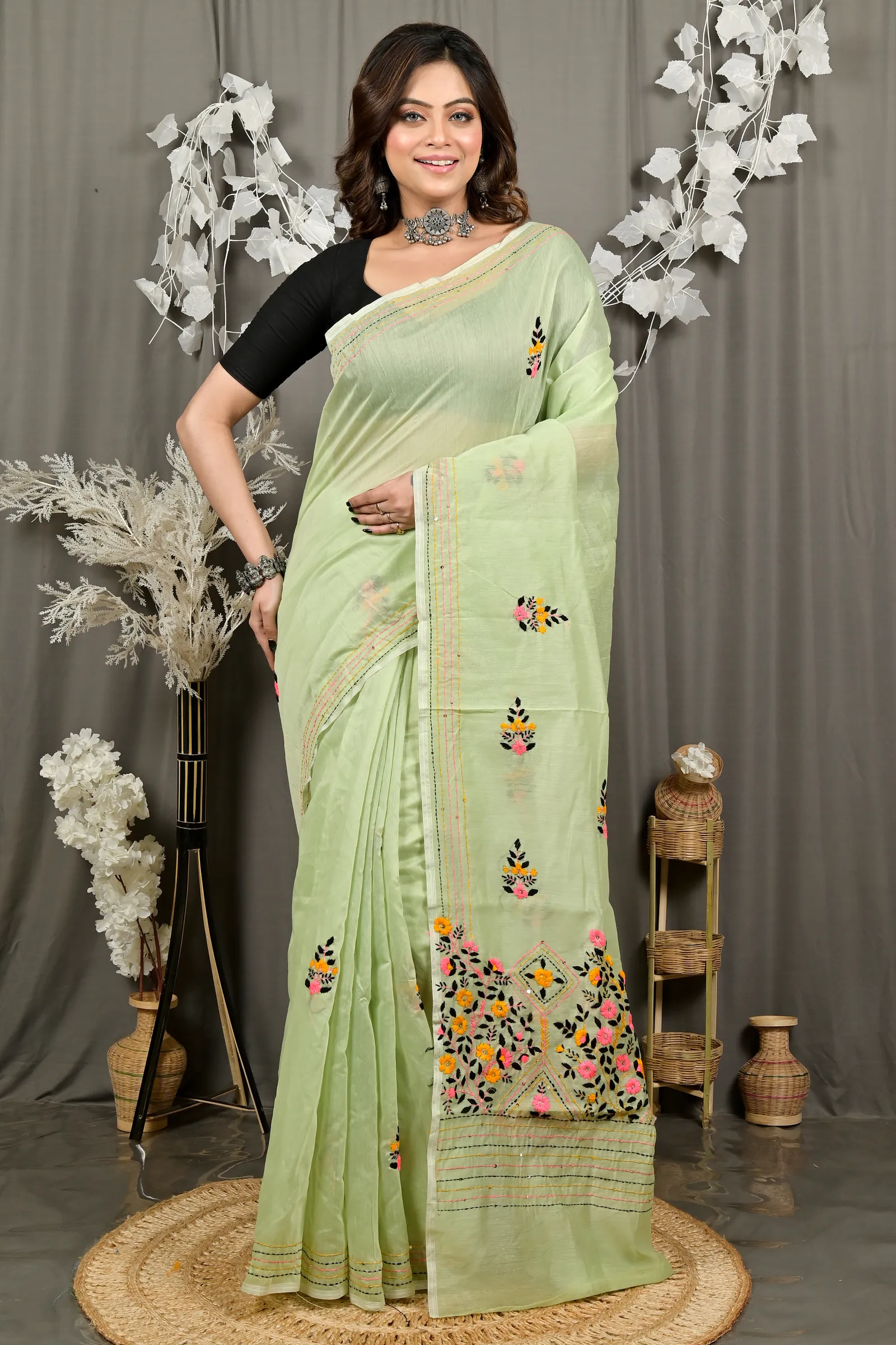 DipDiya Cotton Blend Lime Green Dayki Artisan Woven Kantha Stitch Sarees