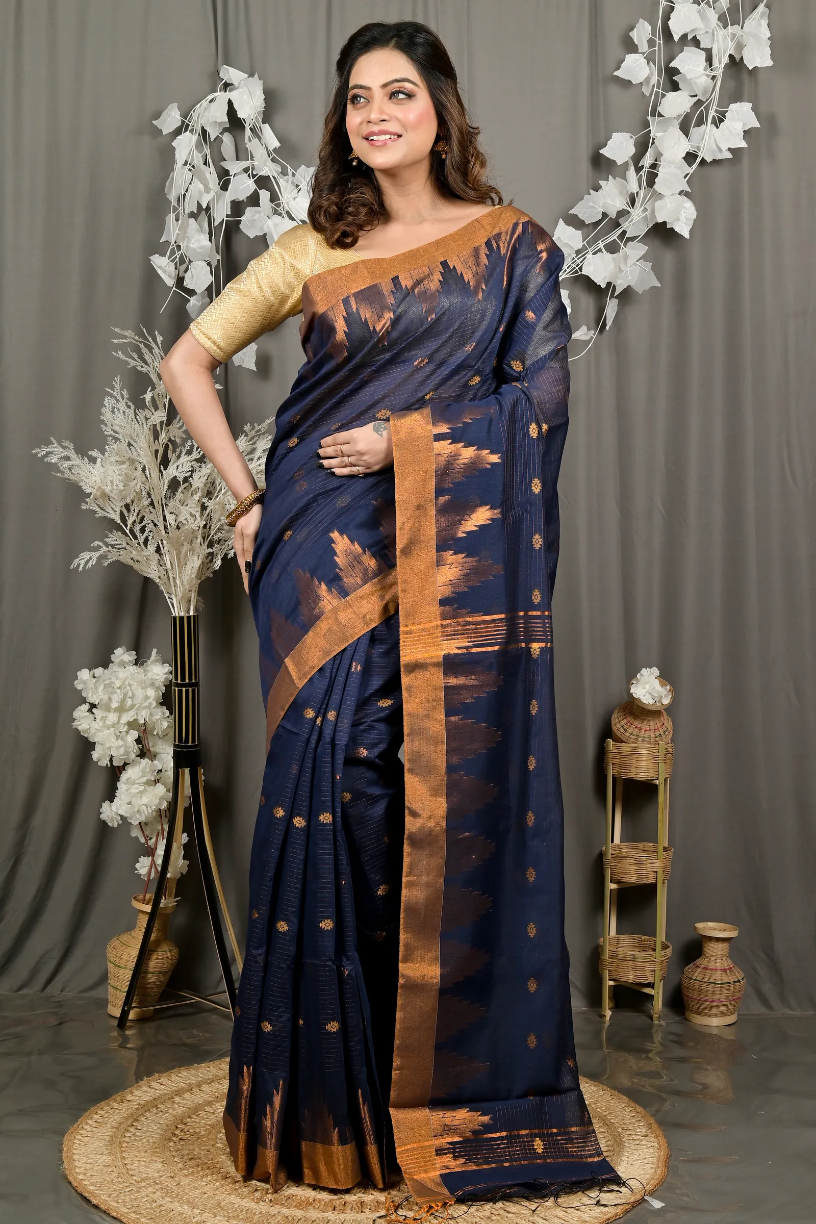 DipDiya Cotton Blend Naby Blue Daypi Woven by Hand Handloom Sarees