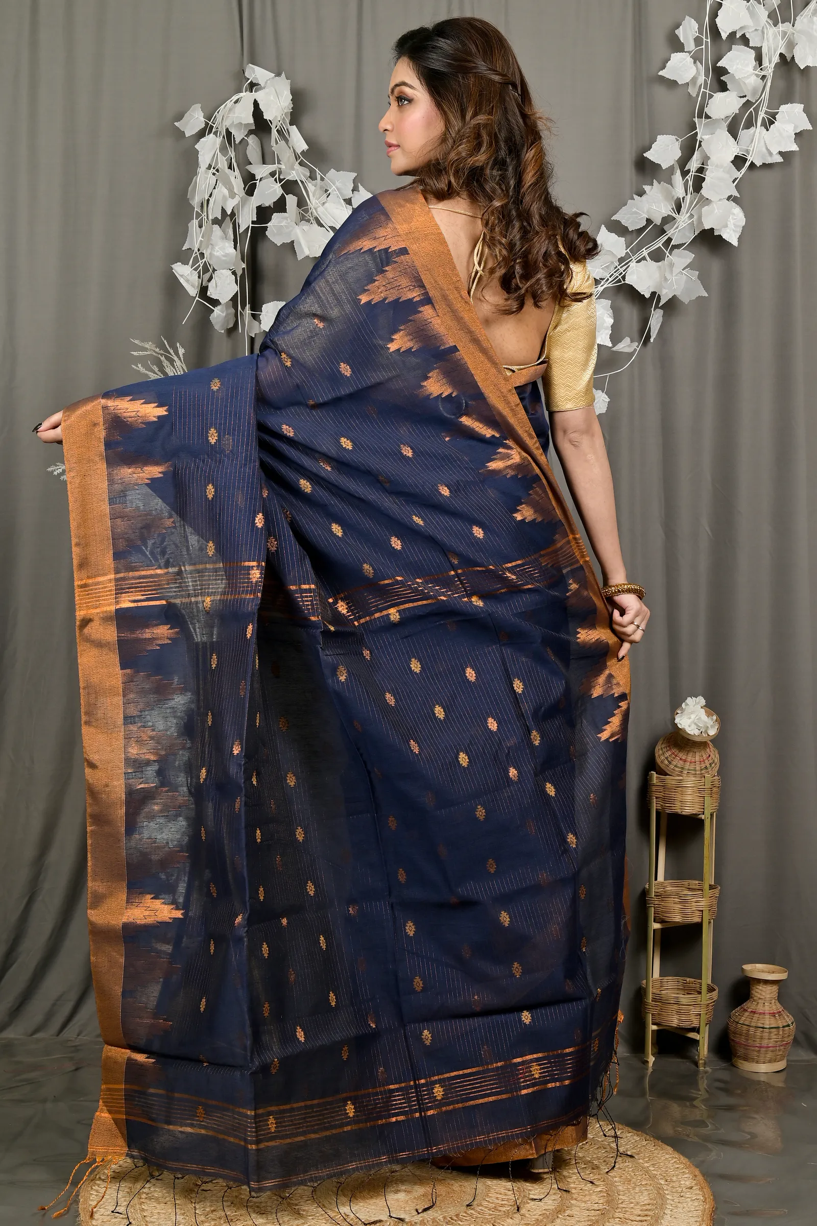 DipDiya Cotton Blend Naby Blue Daypi Woven by Hand Handloom Sarees