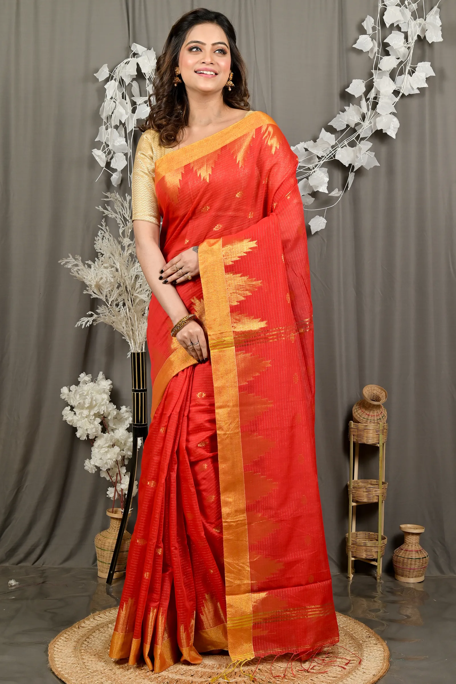 DipDiya Cotton Blend Red Daypi Timeless Elegance Handloom Sarees