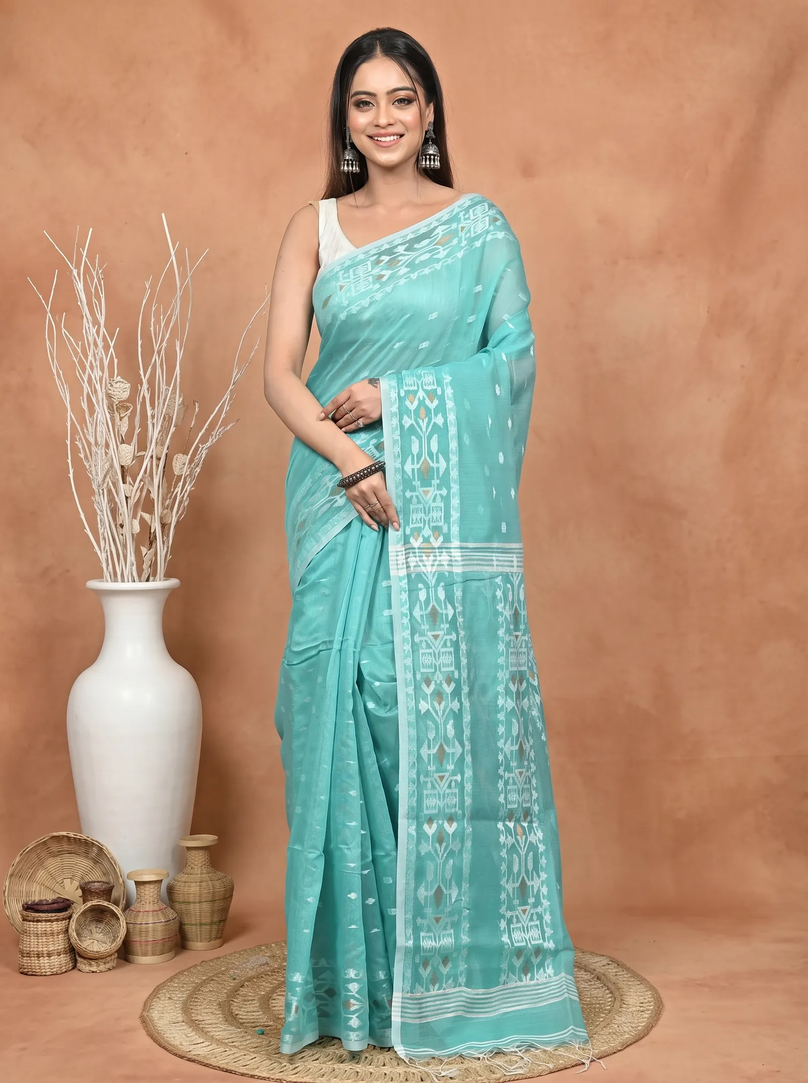 DipDiya Cotton Blend See Green Parlvi Woven with Tradition Handloom Sarees
