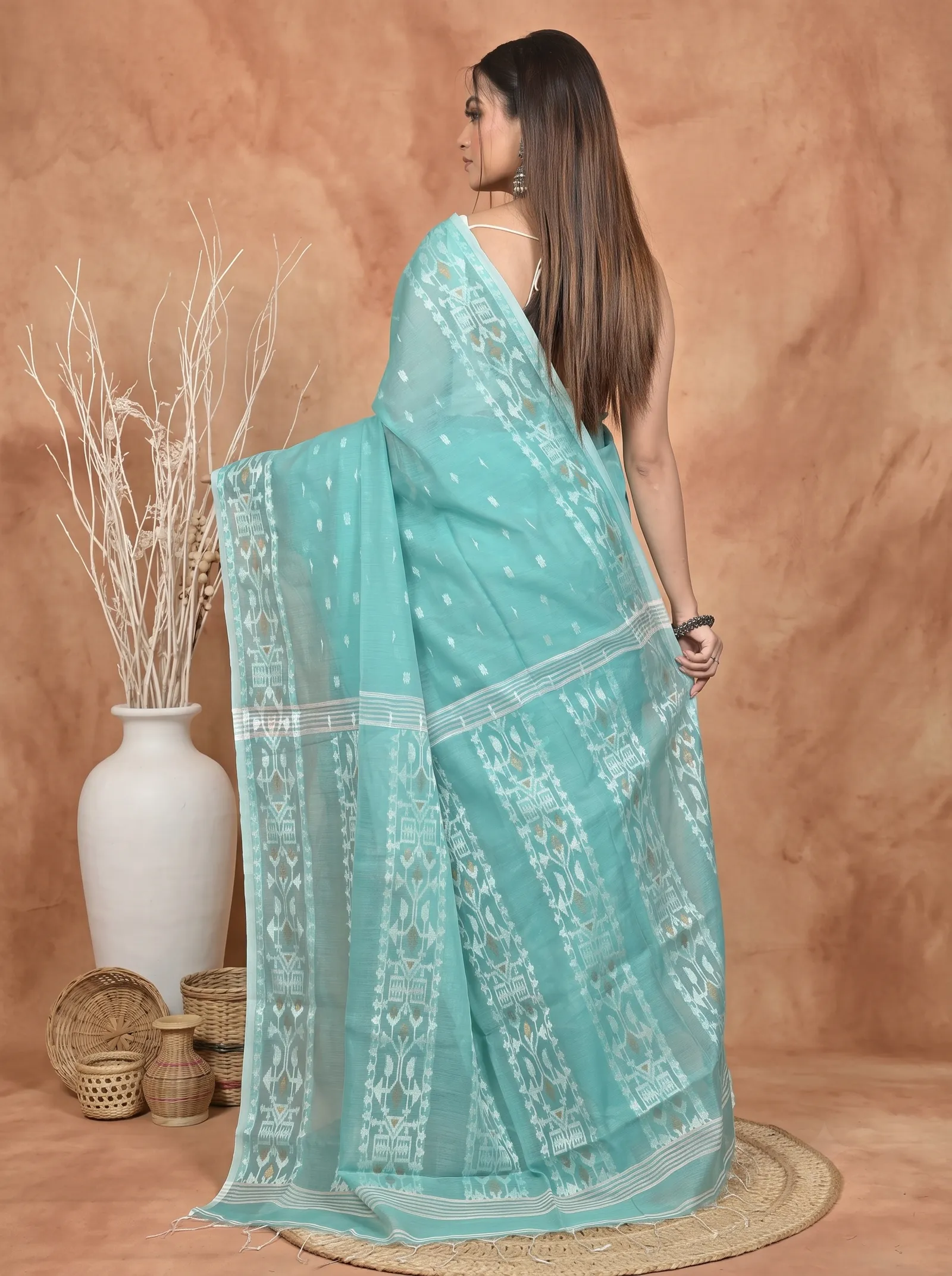 DipDiya Cotton Blend See Green Parlvi Woven with Tradition Handloom Sarees