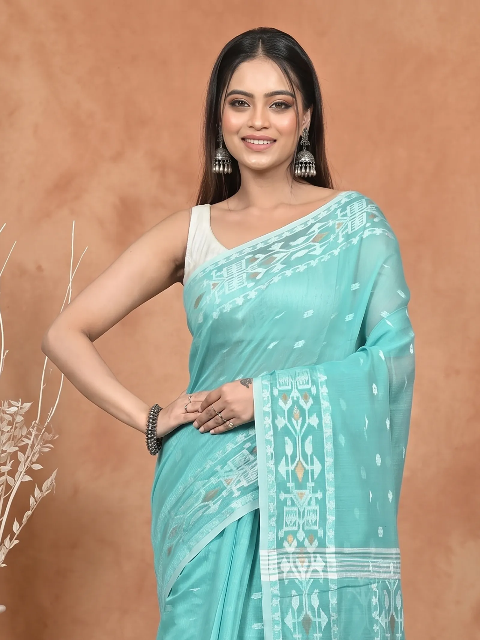 DipDiya Cotton Blend See Green Parlvi Woven with Tradition Handloom Sarees