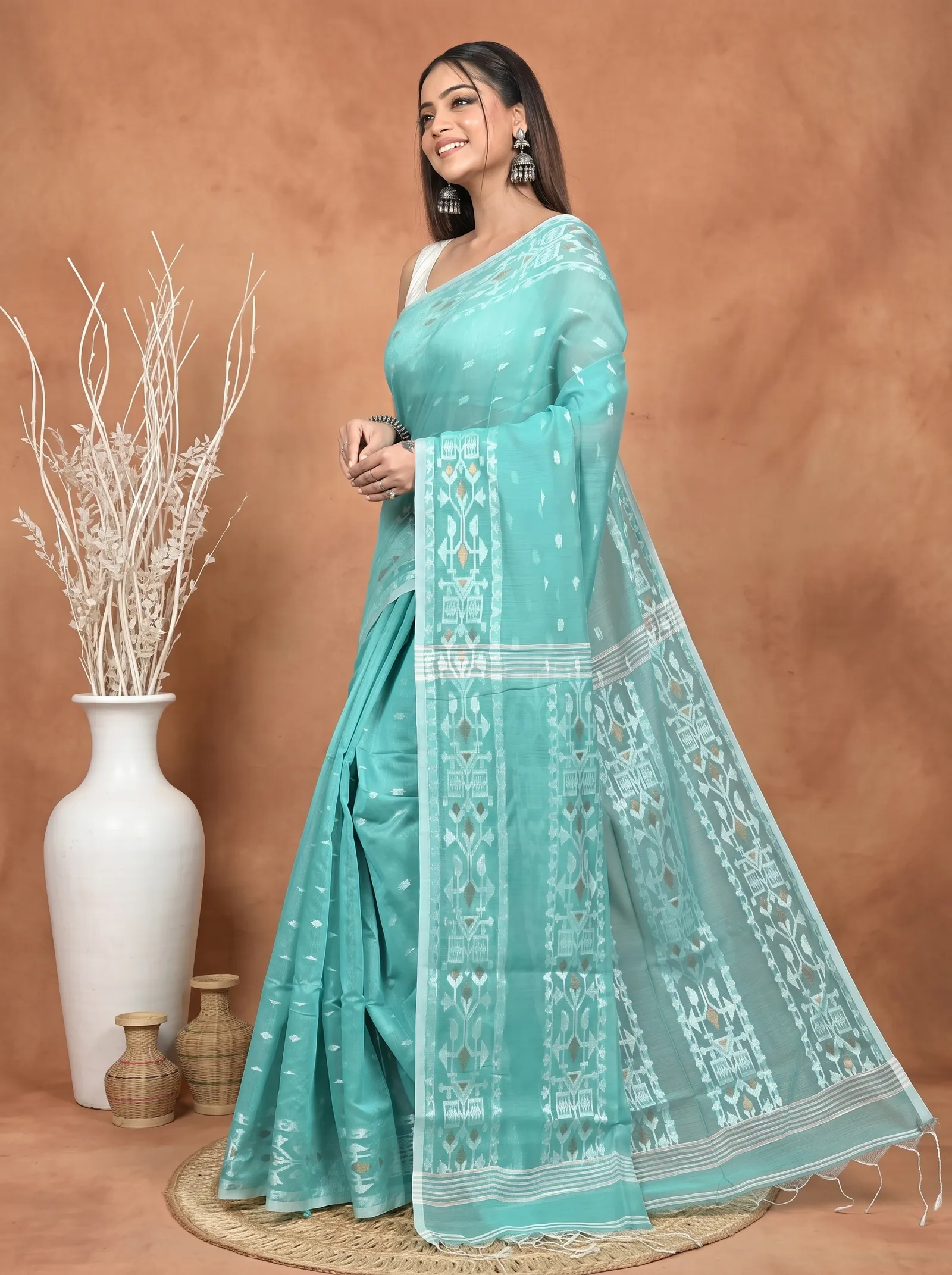 DipDiya Cotton Blend See Green Parlvi Woven with Tradition Handloom Sarees