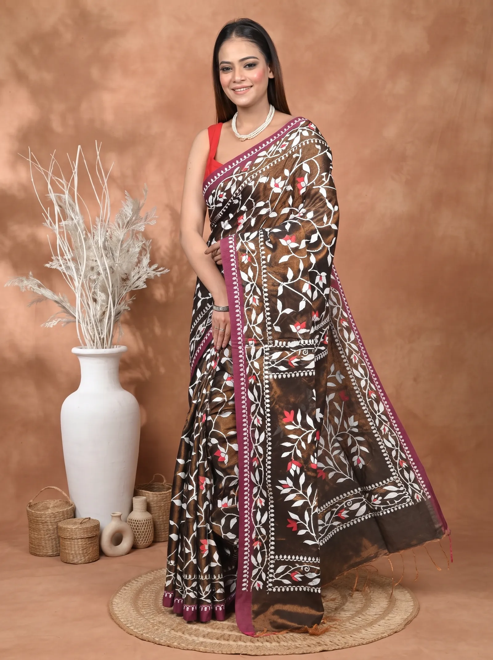 DipDiya Cotton Blend  Traditional Bengali Black Artisan Crafted Parbun Handloom Saree
