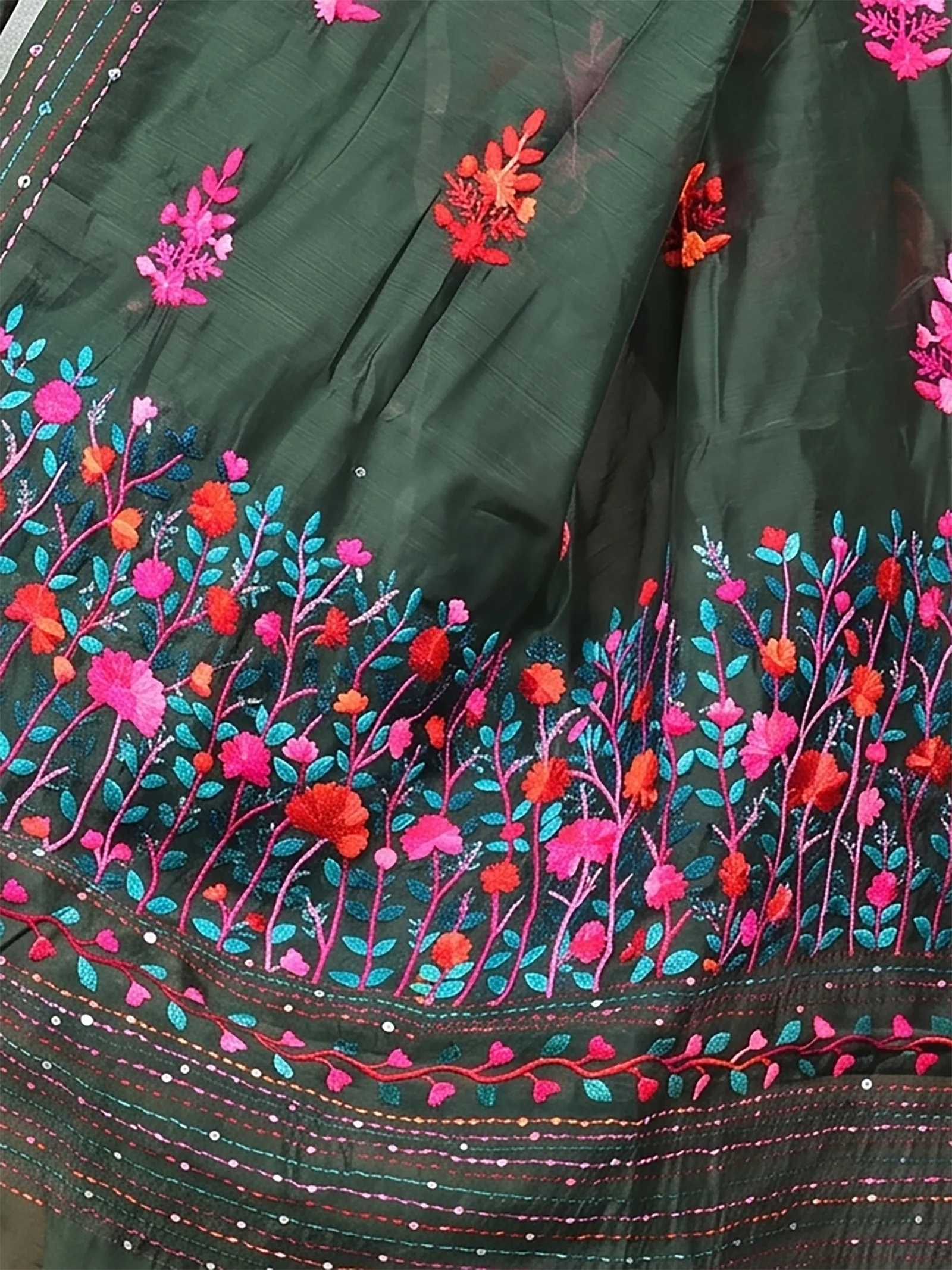 DipDiya Cotton Blend  Traditional Bengali Bottle Green Artisan Crafted Soubun Kathan Saree