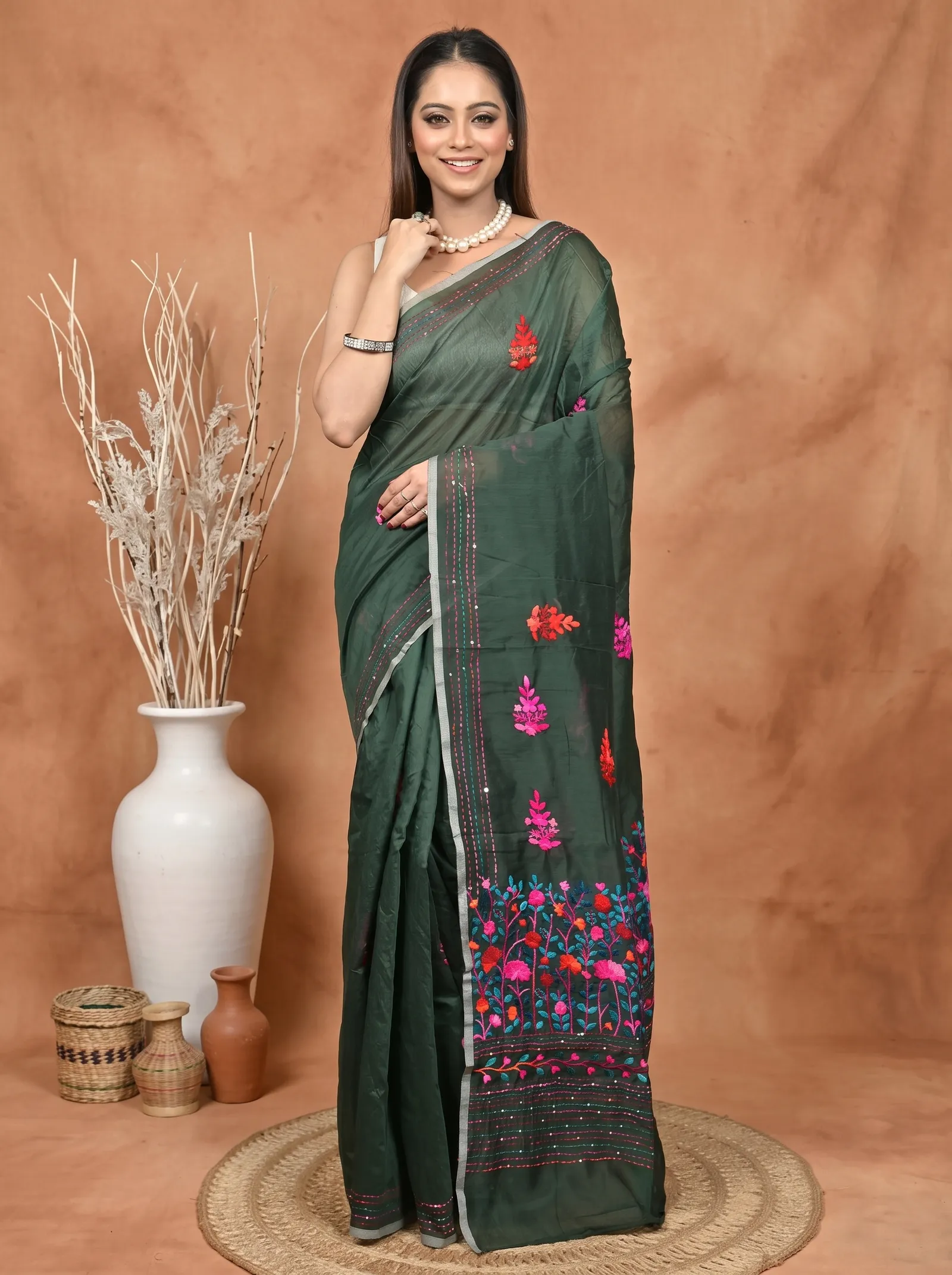 DipDiya Cotton Blend  Traditional Bengali Bottle Green Artisan Crafted Soubun Kathan Saree