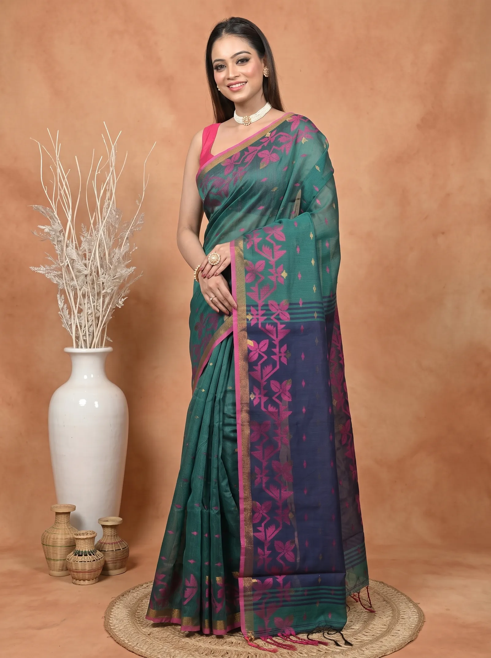 DipDiya Cotton Blend  Traditional Bengali Dark Green Artisan Crafted Parvon Kanjivaram Silk Saree